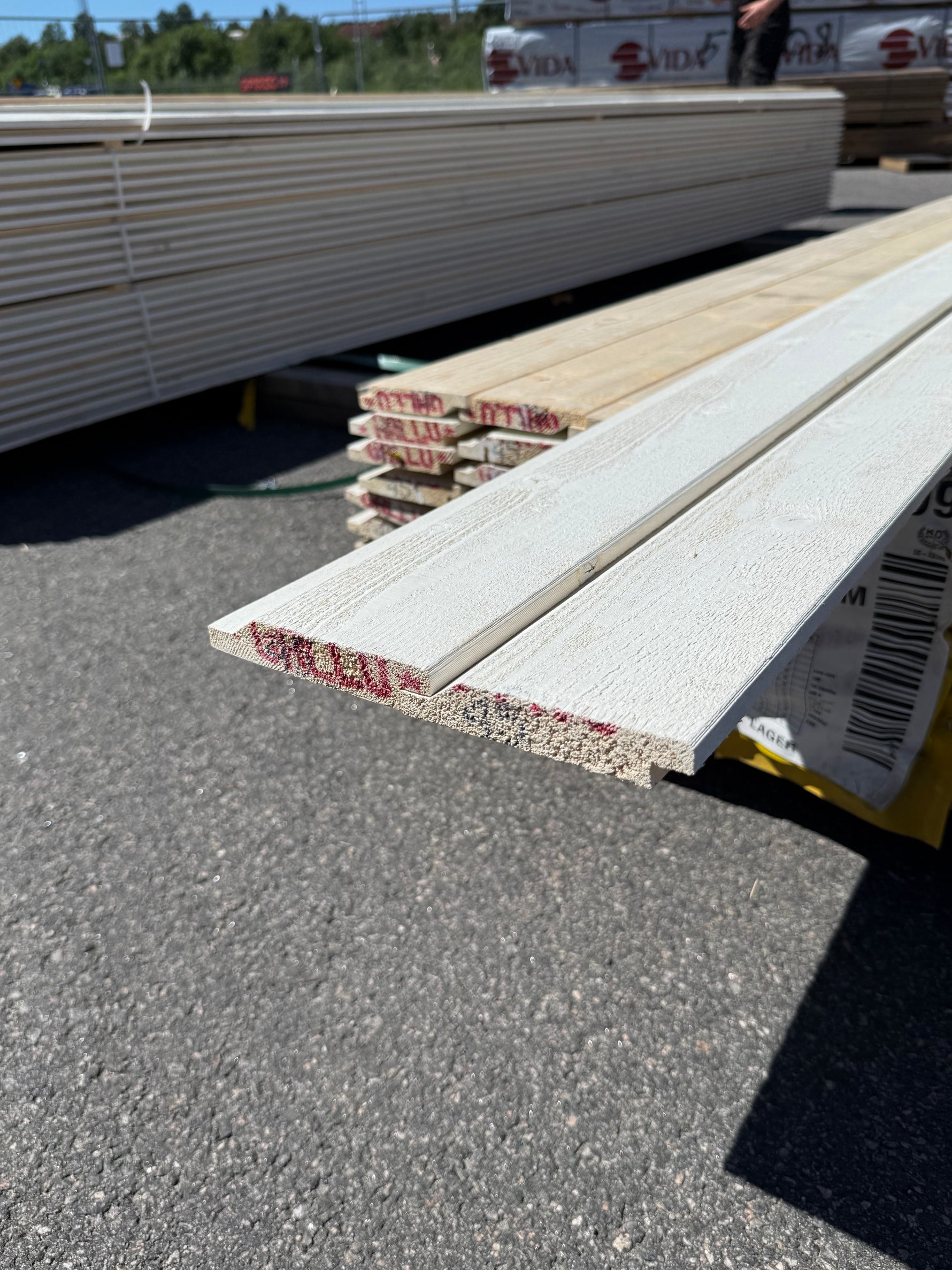 Paket Ytterpanel Enkelfas Halvspont 22x120mm, 108st 4.50m- Grundmålad