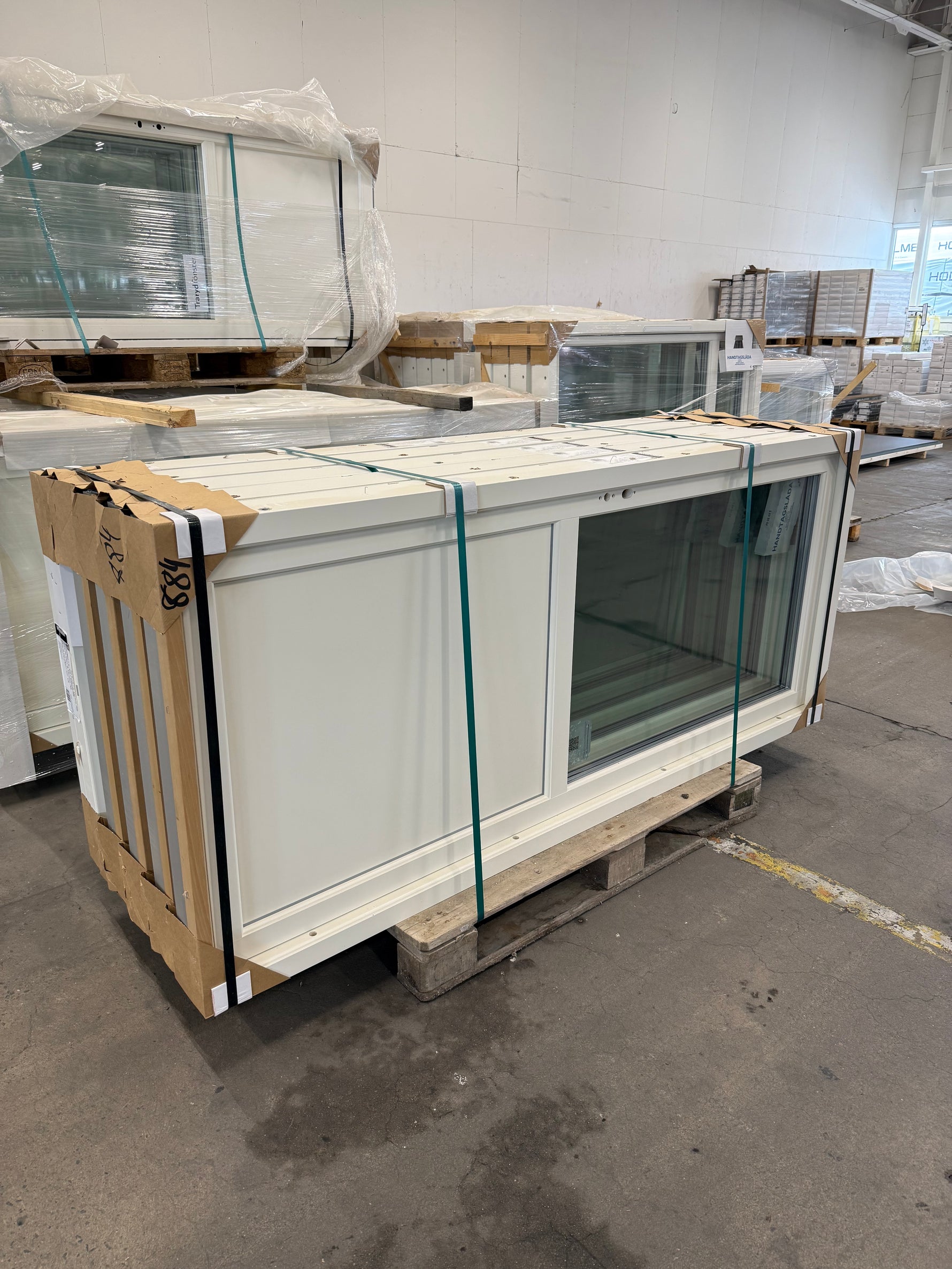 Altandörr 900x2050mm (SP Fönster) Vänsterhängd- Nya/Oanvända