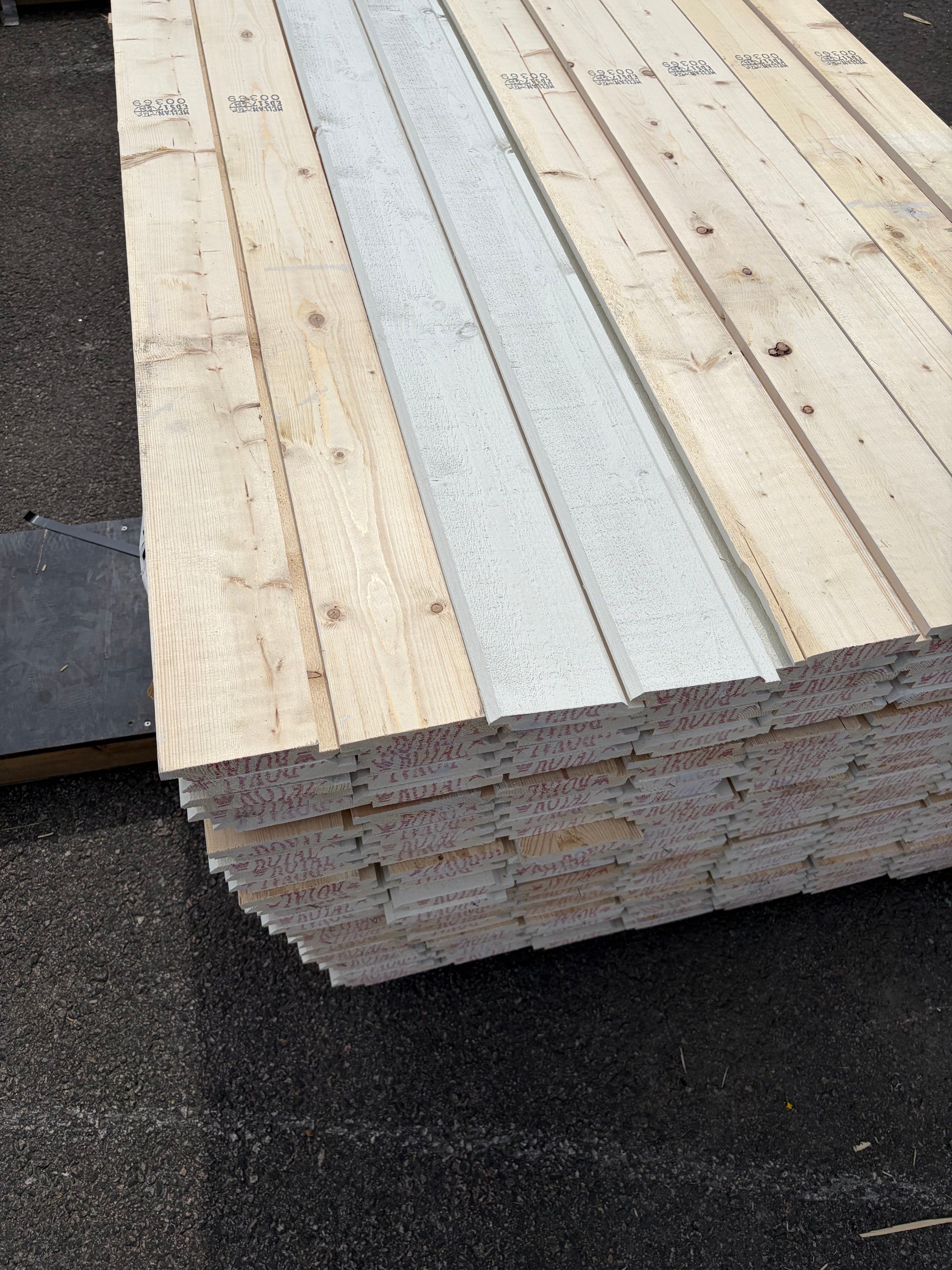 Paket Ytterpanel Dubbelfas Halvspont 22x120mm, 225st 3.60m Mellanstruken&nbsp;