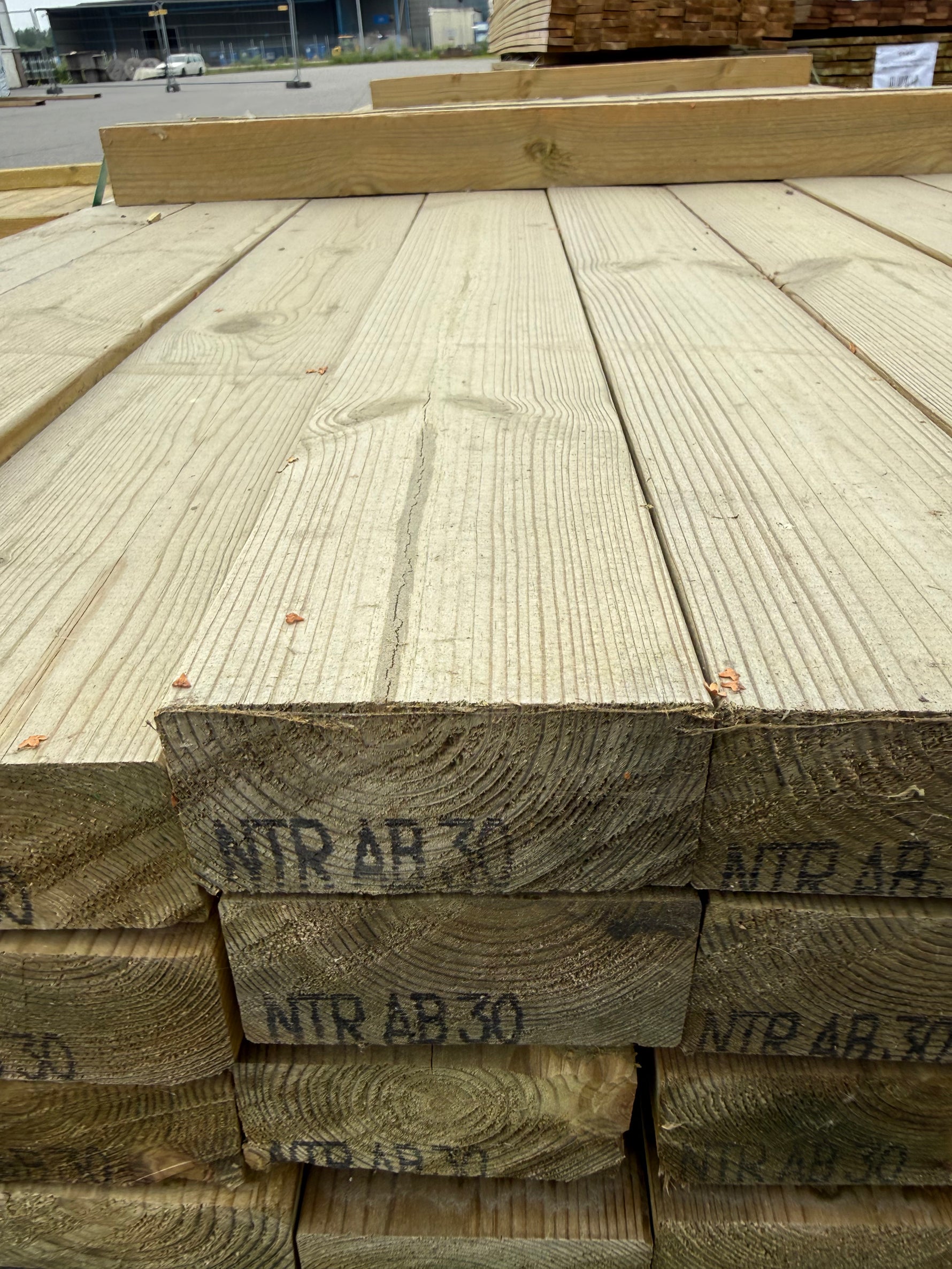 Paket Tryckimpregnerade Reglar 45x95mm 3.0m C24 Furu 99st NTR AB