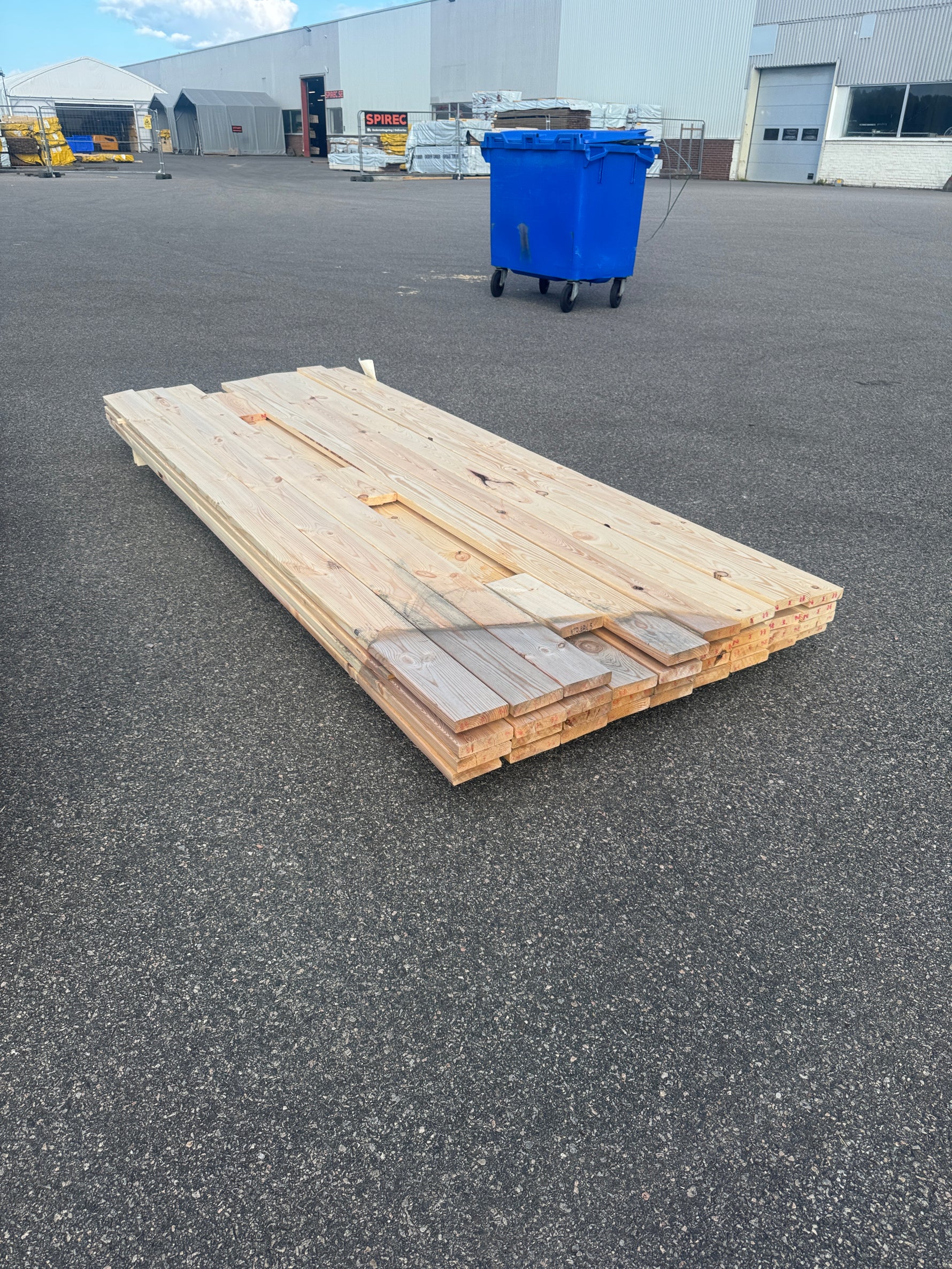 Paket Hyvlad 28x120 – 35st – 2.70 m – ANDRASORTERING