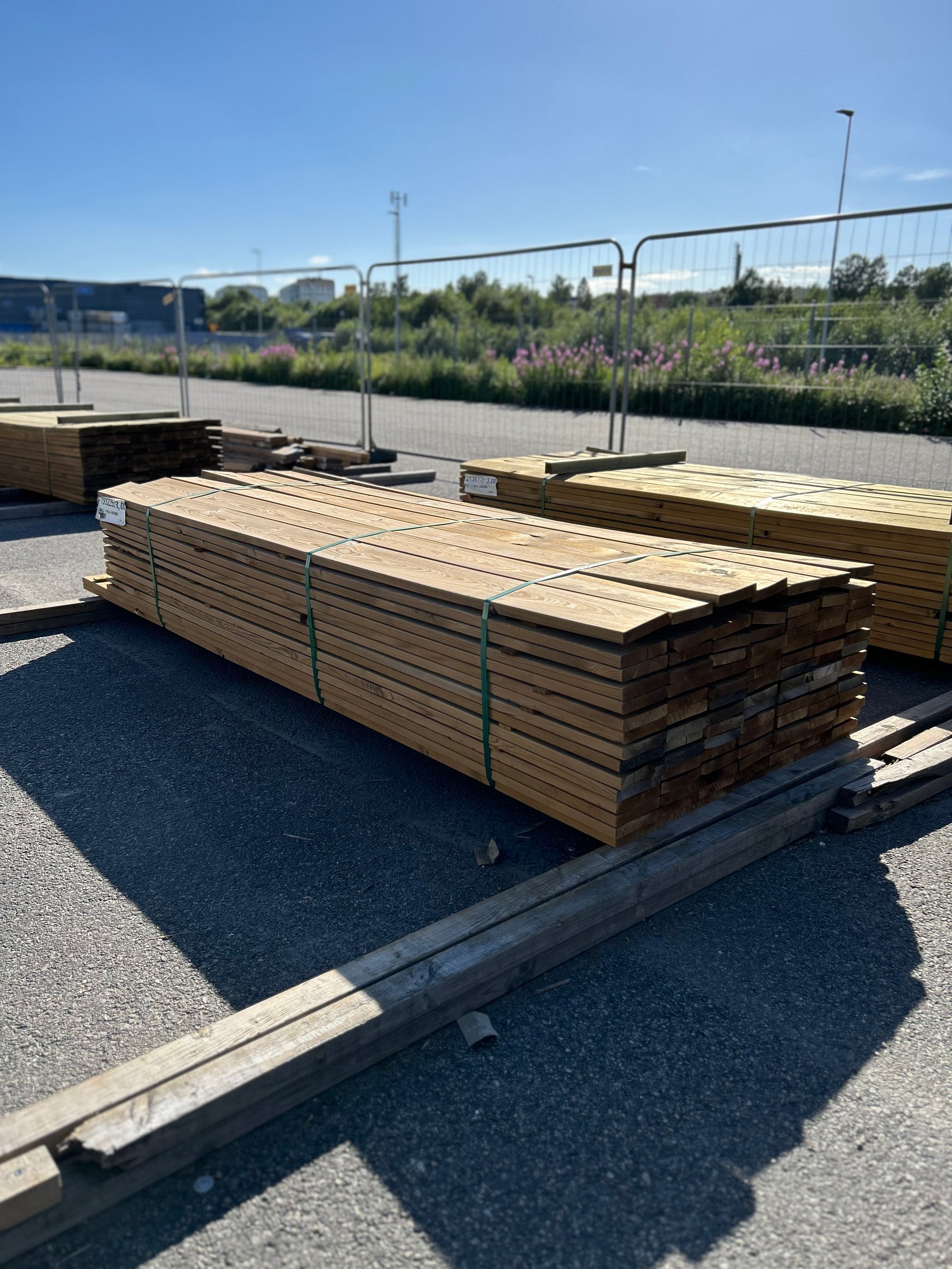 Paket Tryckimpregnerad Trall 28x145mm 2,70–3,00m 105st B-Sortering
