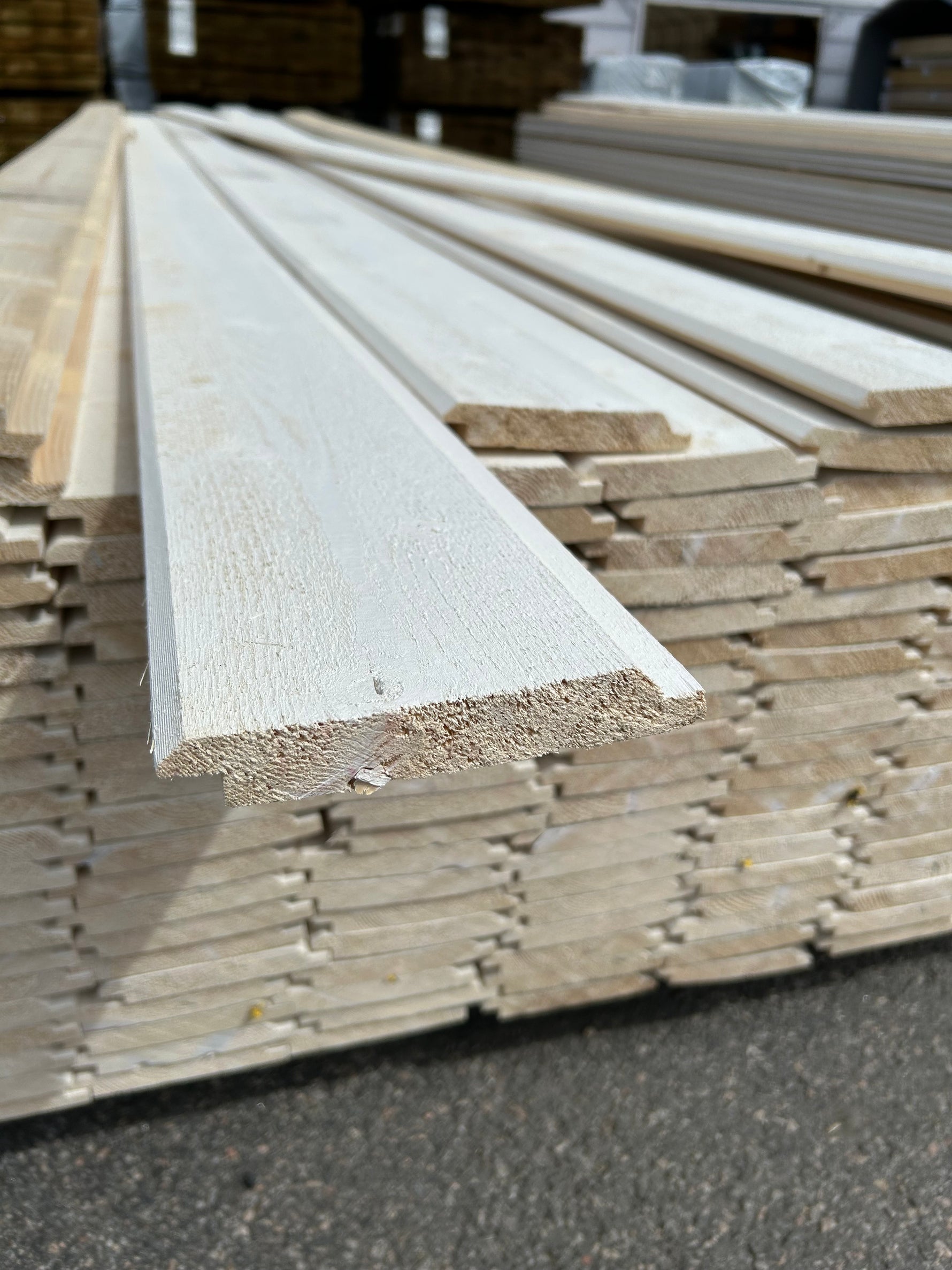 Paket Dubbelfas Halvspont 22x145mm 4.50-4.80m 140st Grundmålad