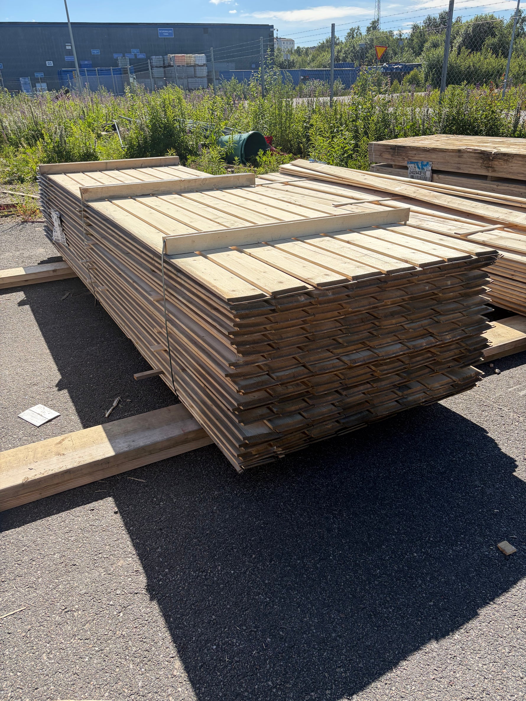Paket Ytterpanel Enkelfas Fals Ändspont 22x145mm, 152st 3.60m