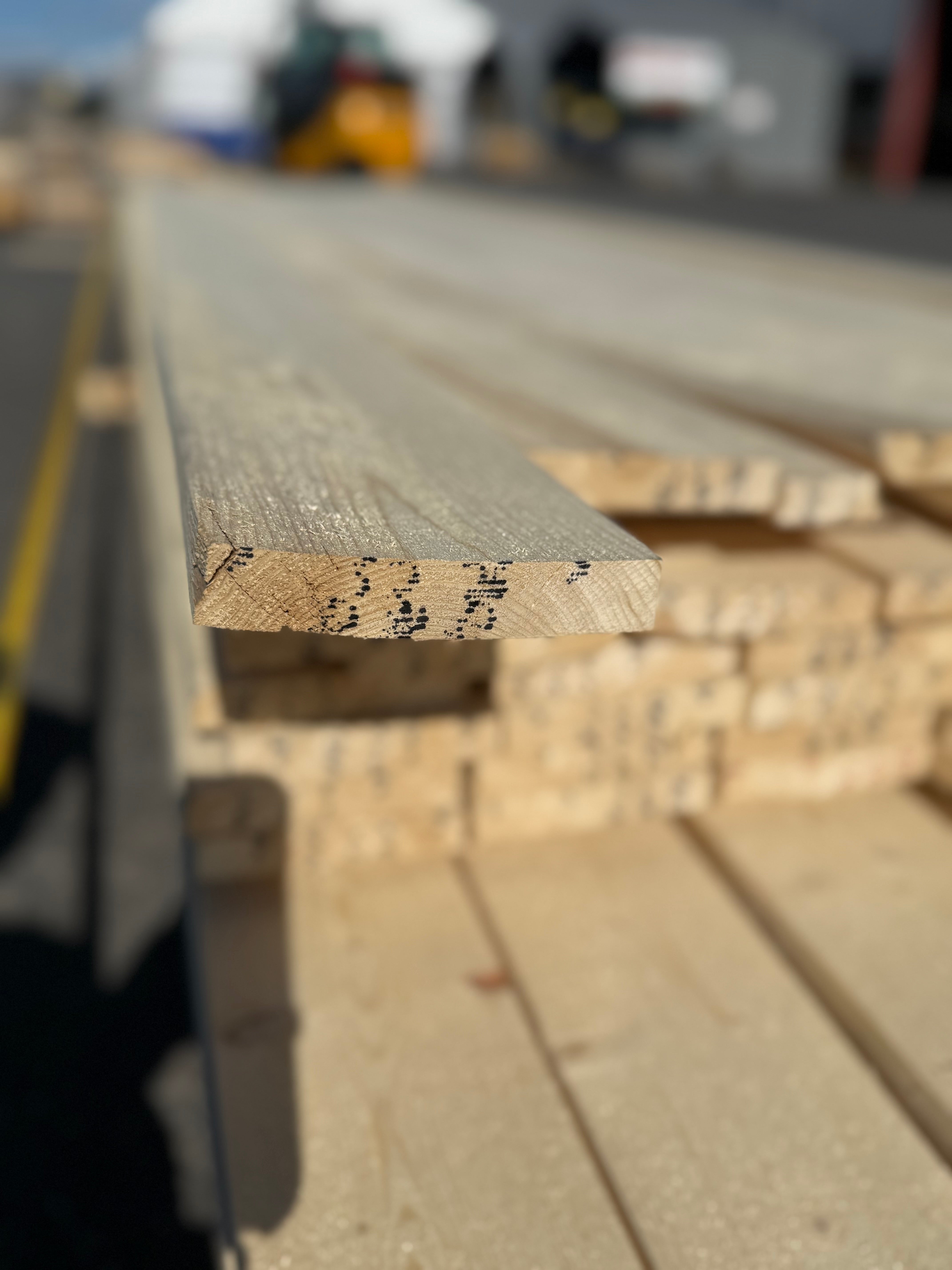 Paket Finsågad Panel 22x120mm 132st 4.20–5.40m – Andra sortering