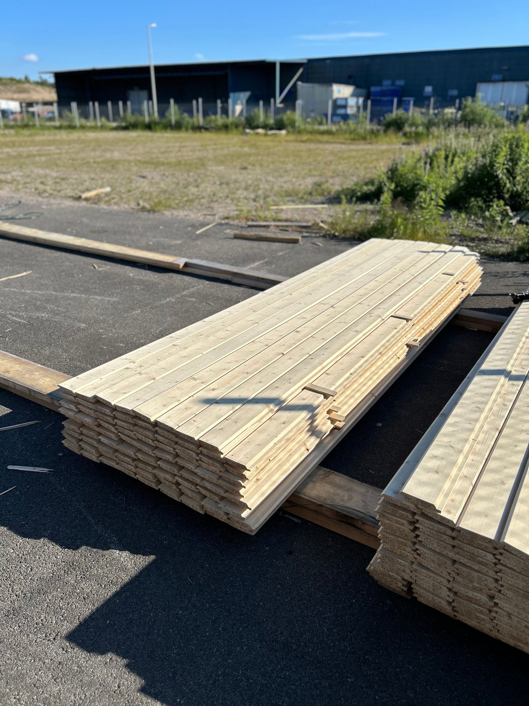Paket Ytterpanel Dubbelfas Fals 22x120mm, 80st 3.60m- Väderbitet