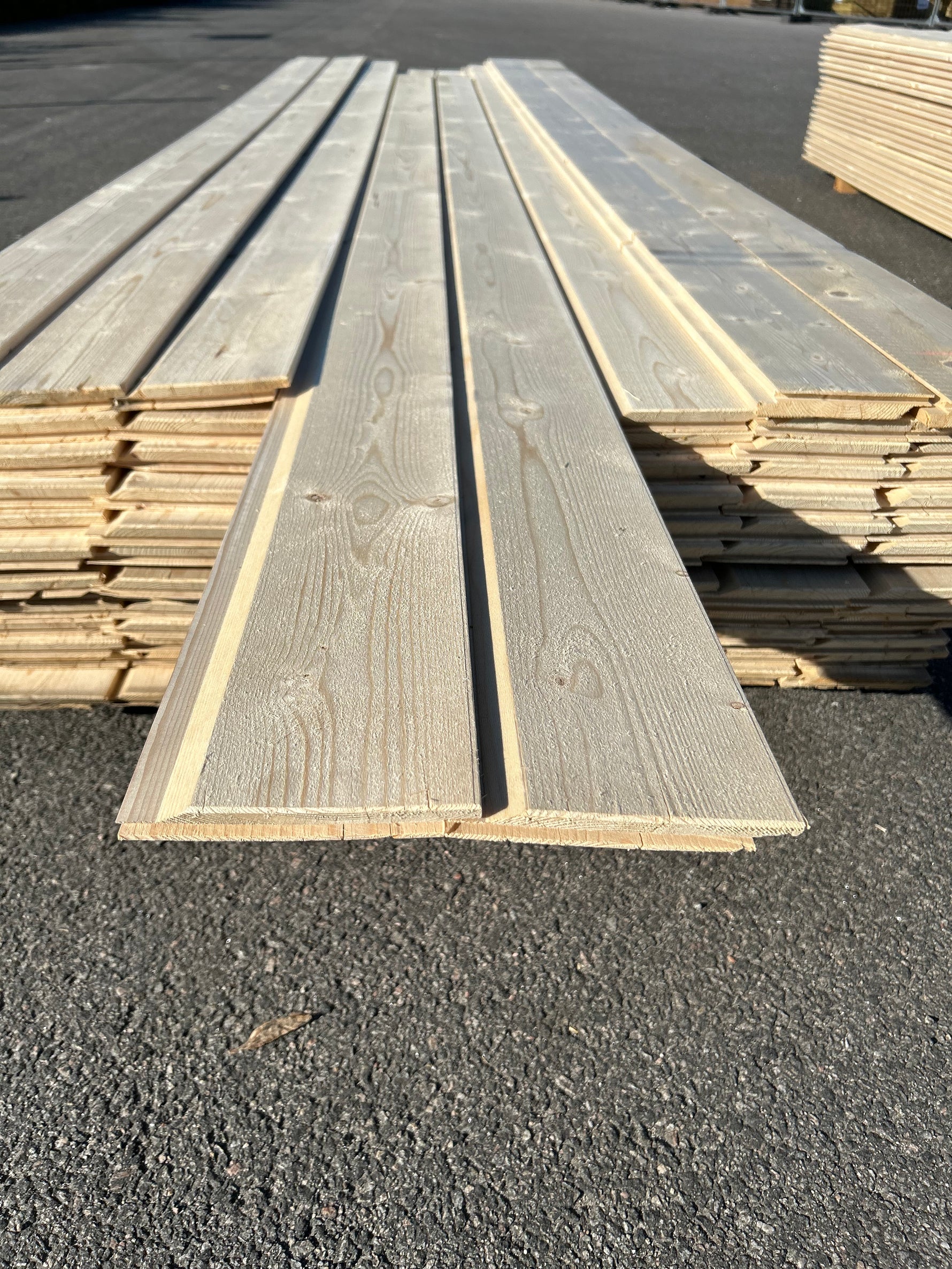 Paket Ytterpanel Enkelfas Fals Ändspont 22x145mm, 106st 3.60m