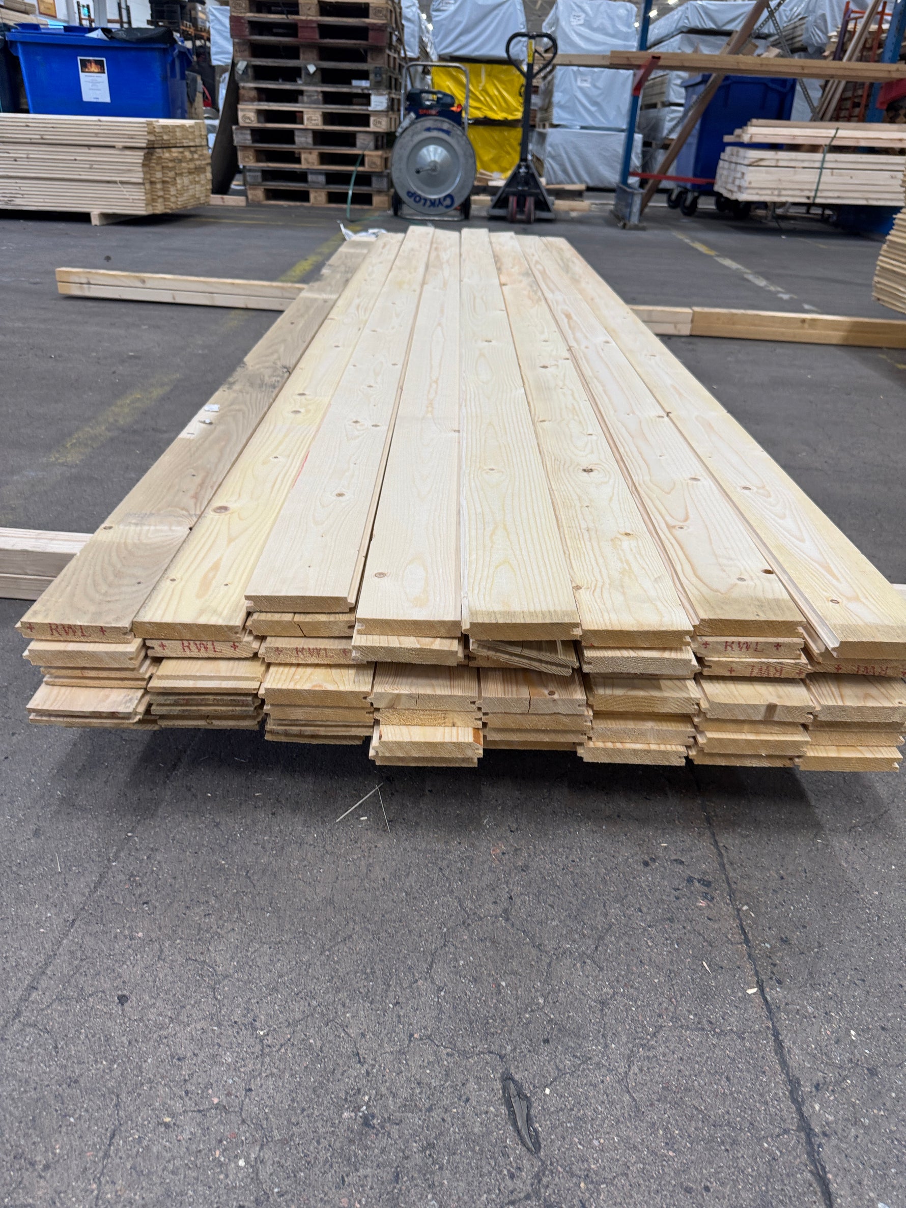 Paket Utsorterad Råspont 20x120mm 3,00–3,30m – 54 st