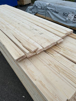Paket Finsågade Brädor 22x120 mm – 3,00–5,40 m (Andra sortering)