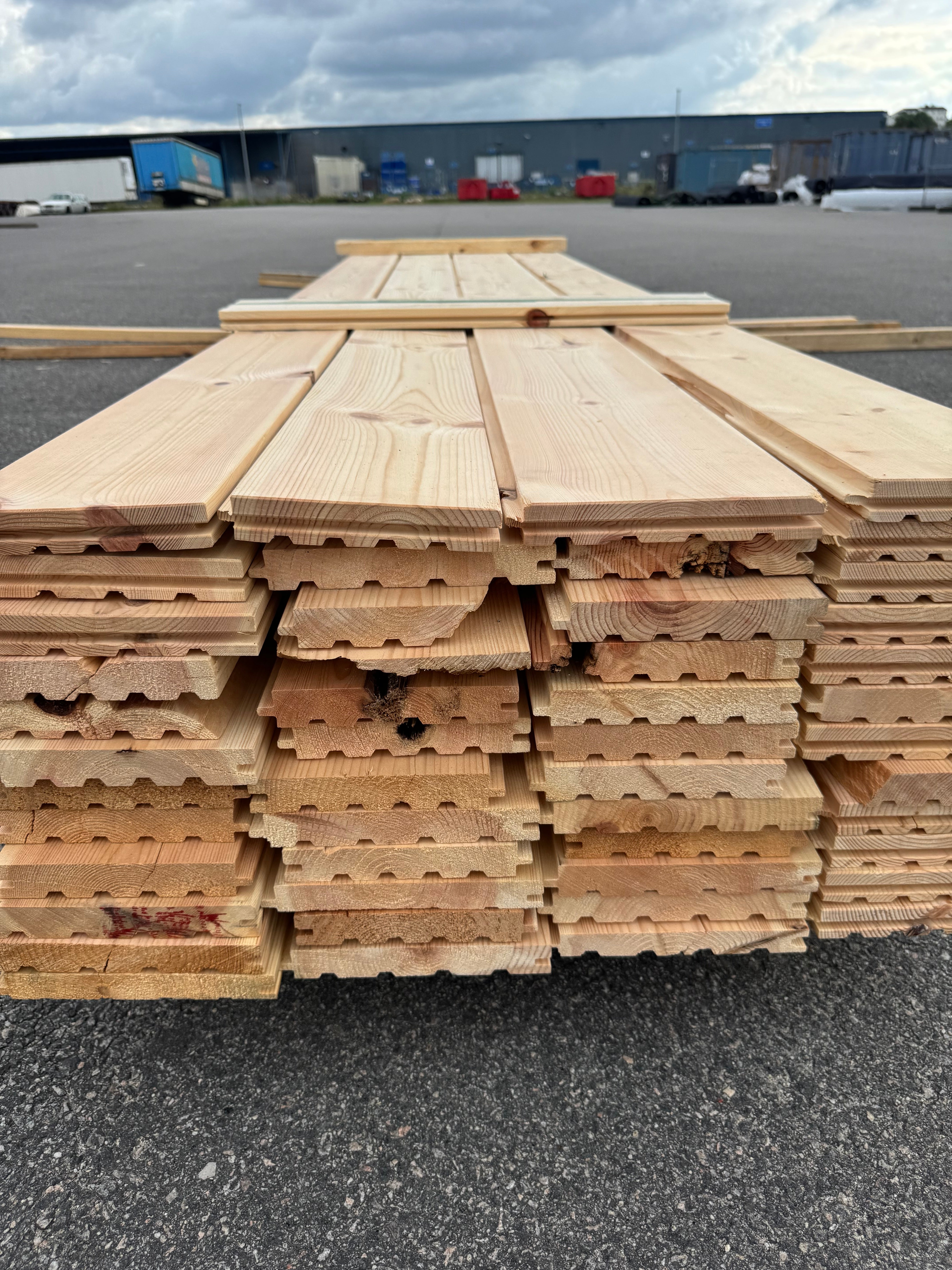 Paket Golv – 27 mm (170 & 190 mm bredder) – 48 st (2,95–4,20 m)