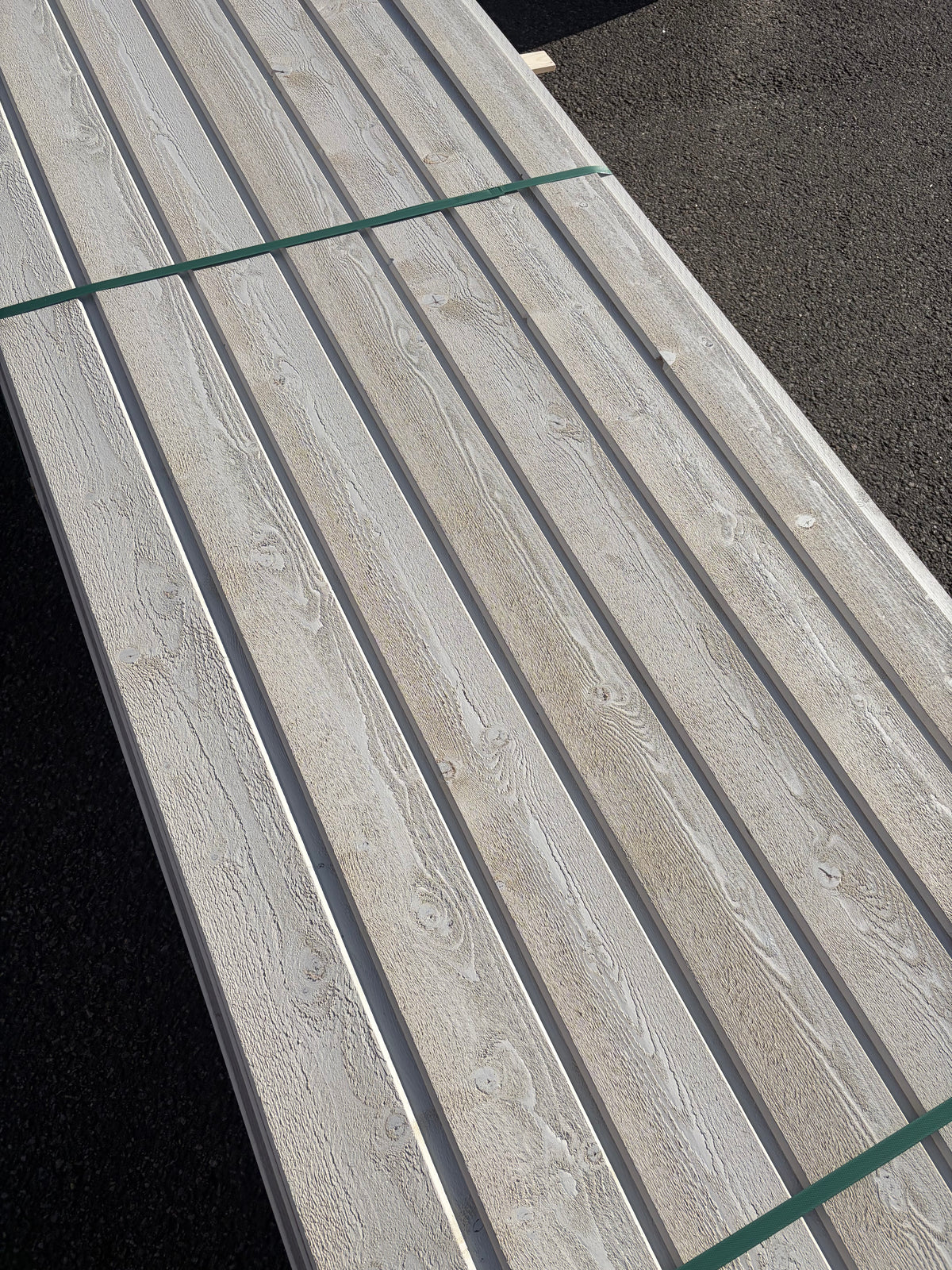 Paket Ytterpanel Dubbelfas 22×145 mm 4,50 m – Vit Grundmålad, 98 st