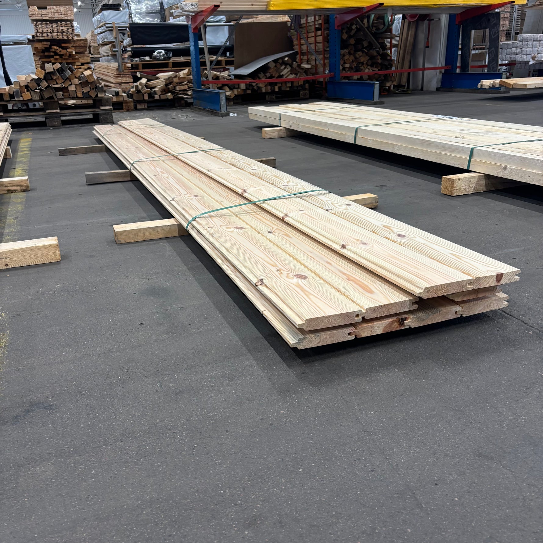 Spontad Panel 27x145mm 4,20m 10st Furu B-sortering