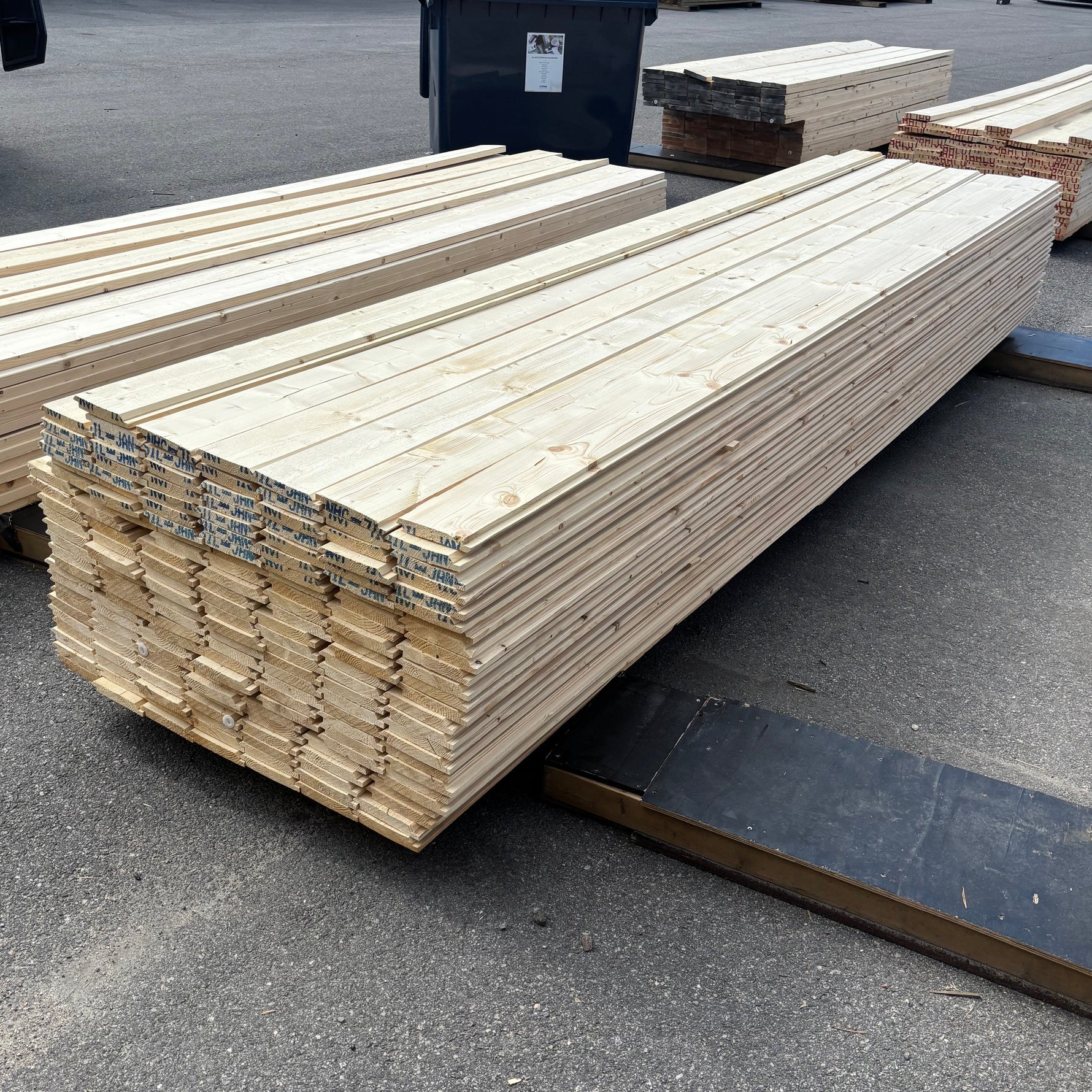Paket Ytterpanel Dubbelfas Halvspont 22x145mm, 175st 3,90m