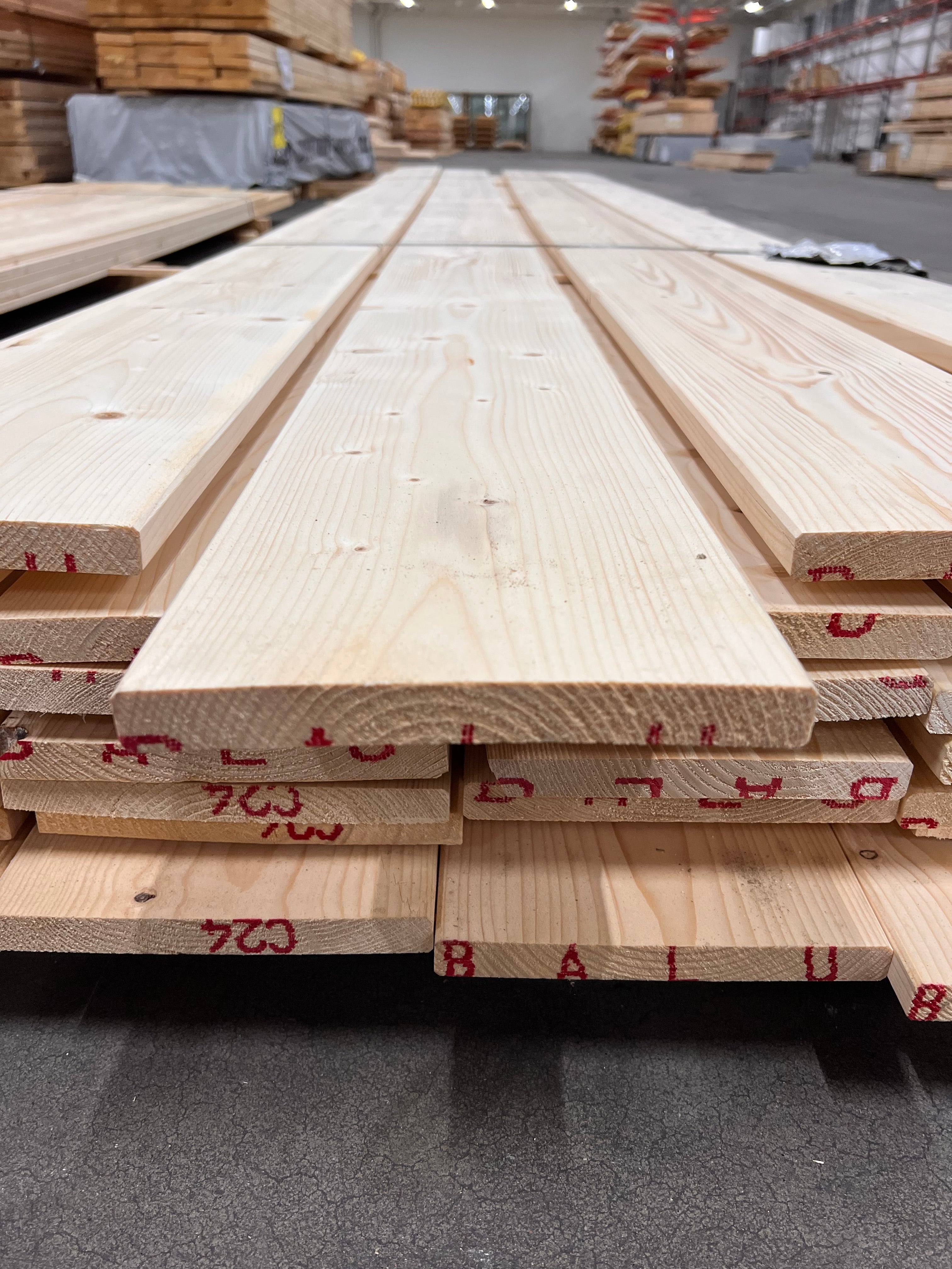 Paket Brädor Runtomhyvlat 20,3x194mm – 34 st (4,50–5,10 m, Utskott, Gran)