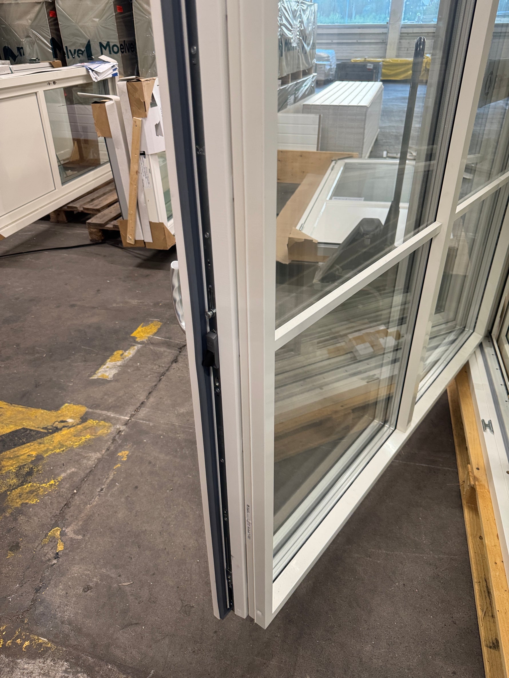 Fönster 158x148 cm – 3-glas, vitt inåtgående