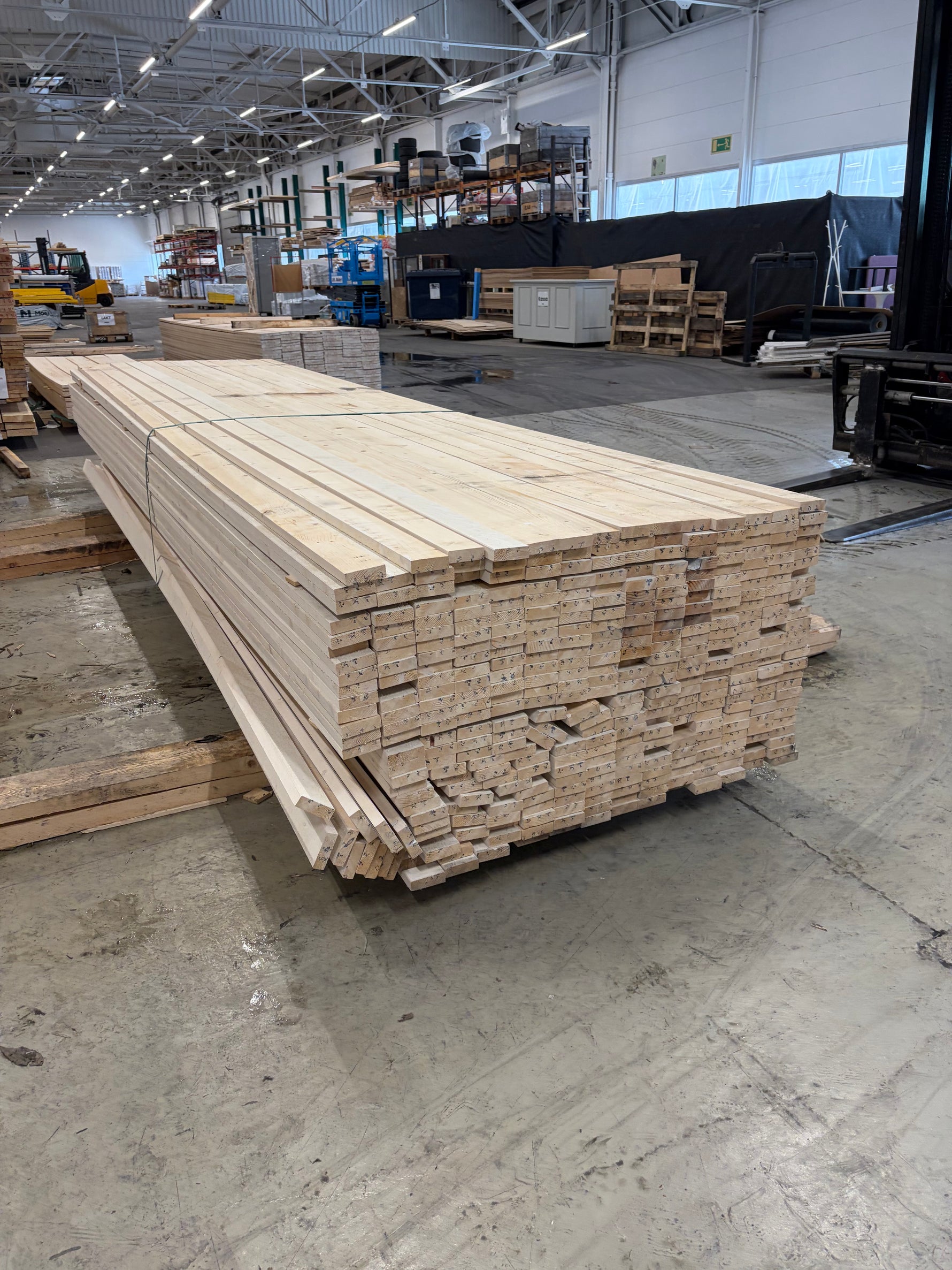 Paket Finsågade Brädor 22x70mm, 375st 4,20m (Vit) - Spirec