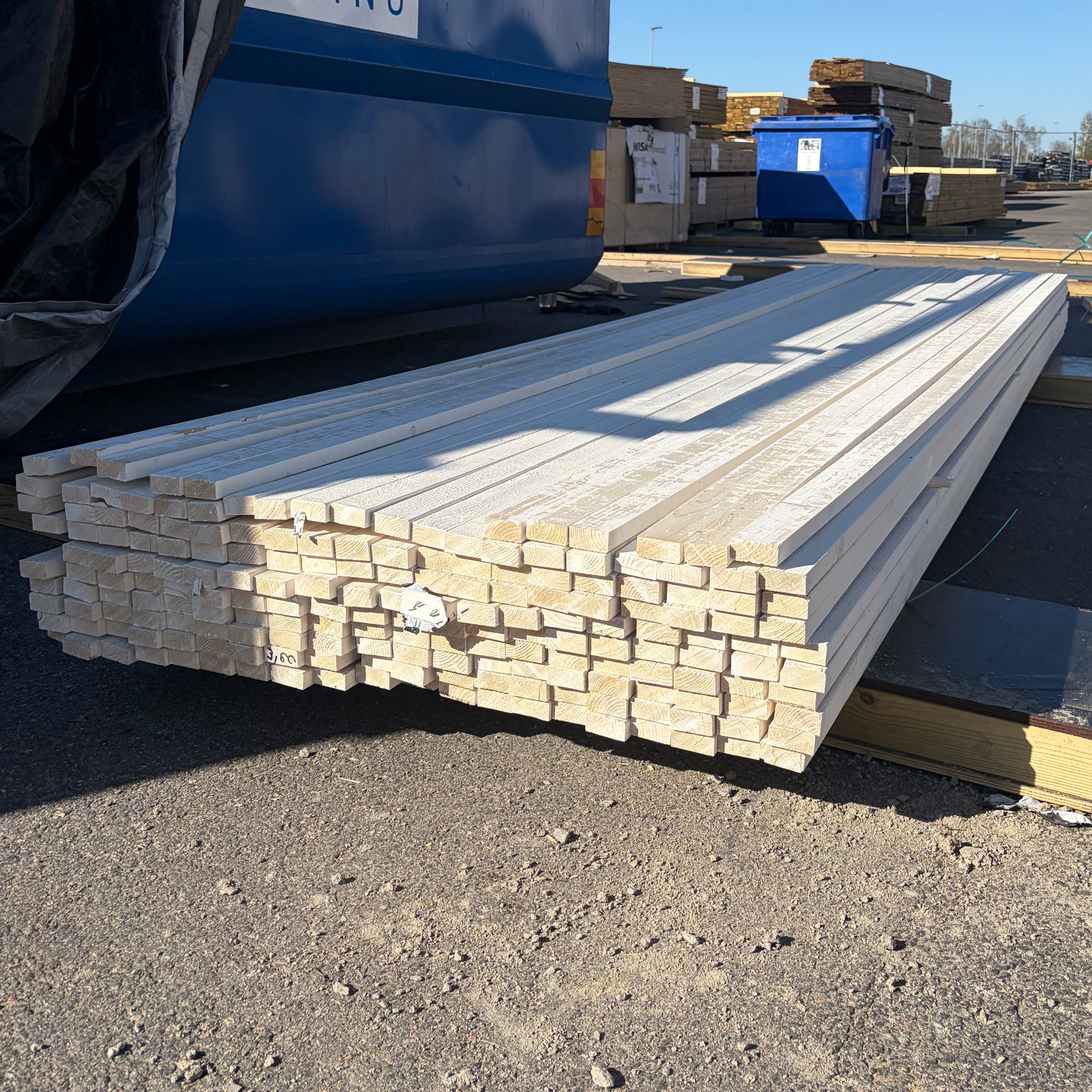 Parti Lockläkt 22x45mm, 190st 3.60m- Grundmålad
