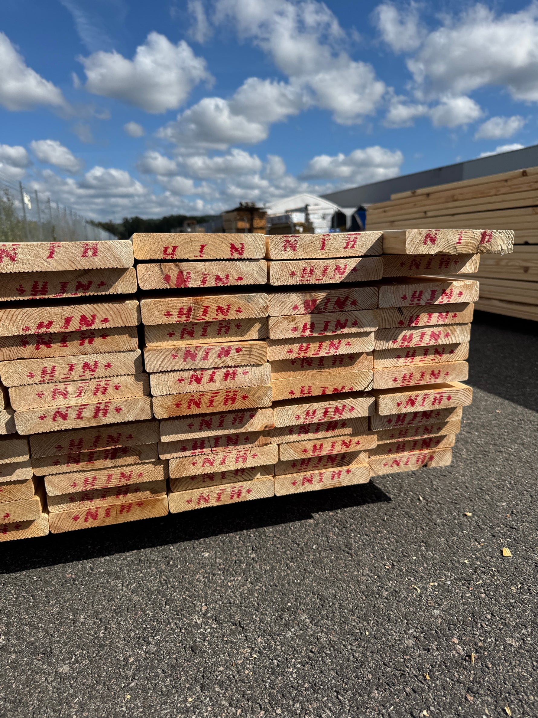 Paket Rillad 28x145 – 84st – 4.80–5.40 m – ANDRASORTERING
