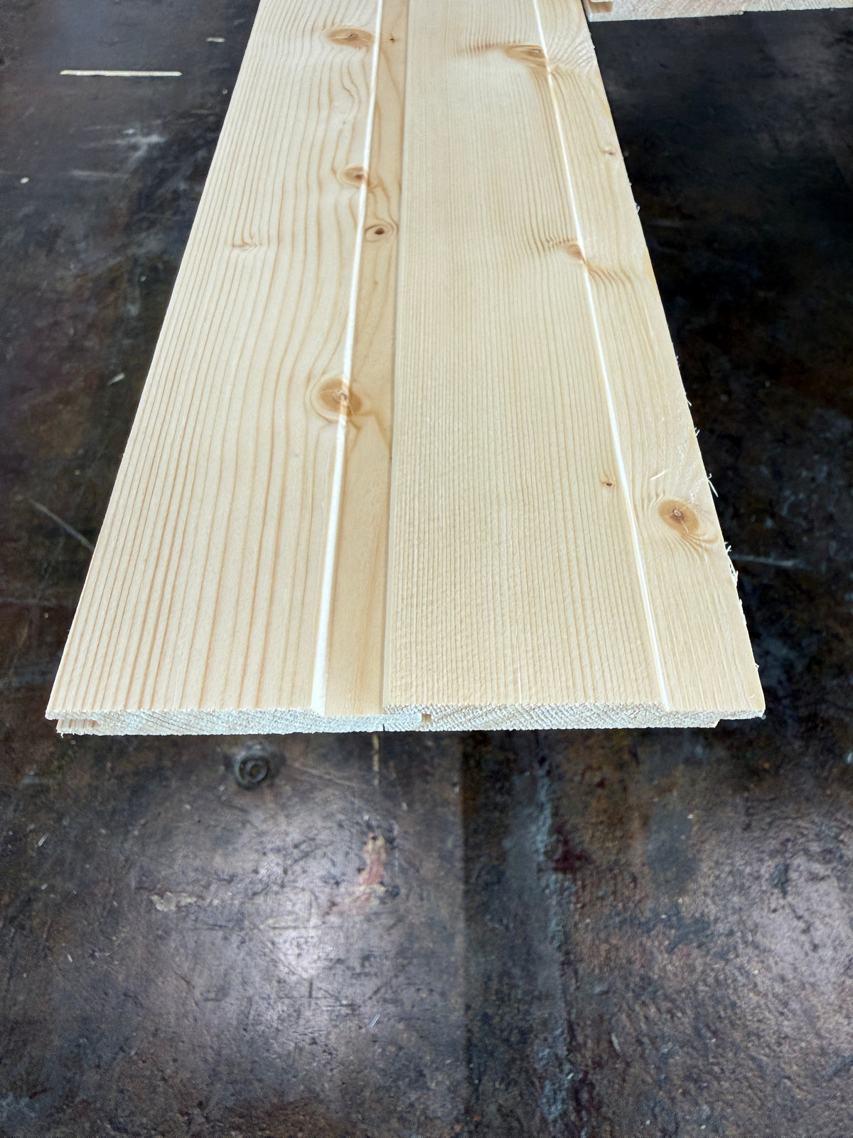 Bastupanel 12x70mm- 2,40m (Säljs per bunt) 1,2kvm- Andra Sortering