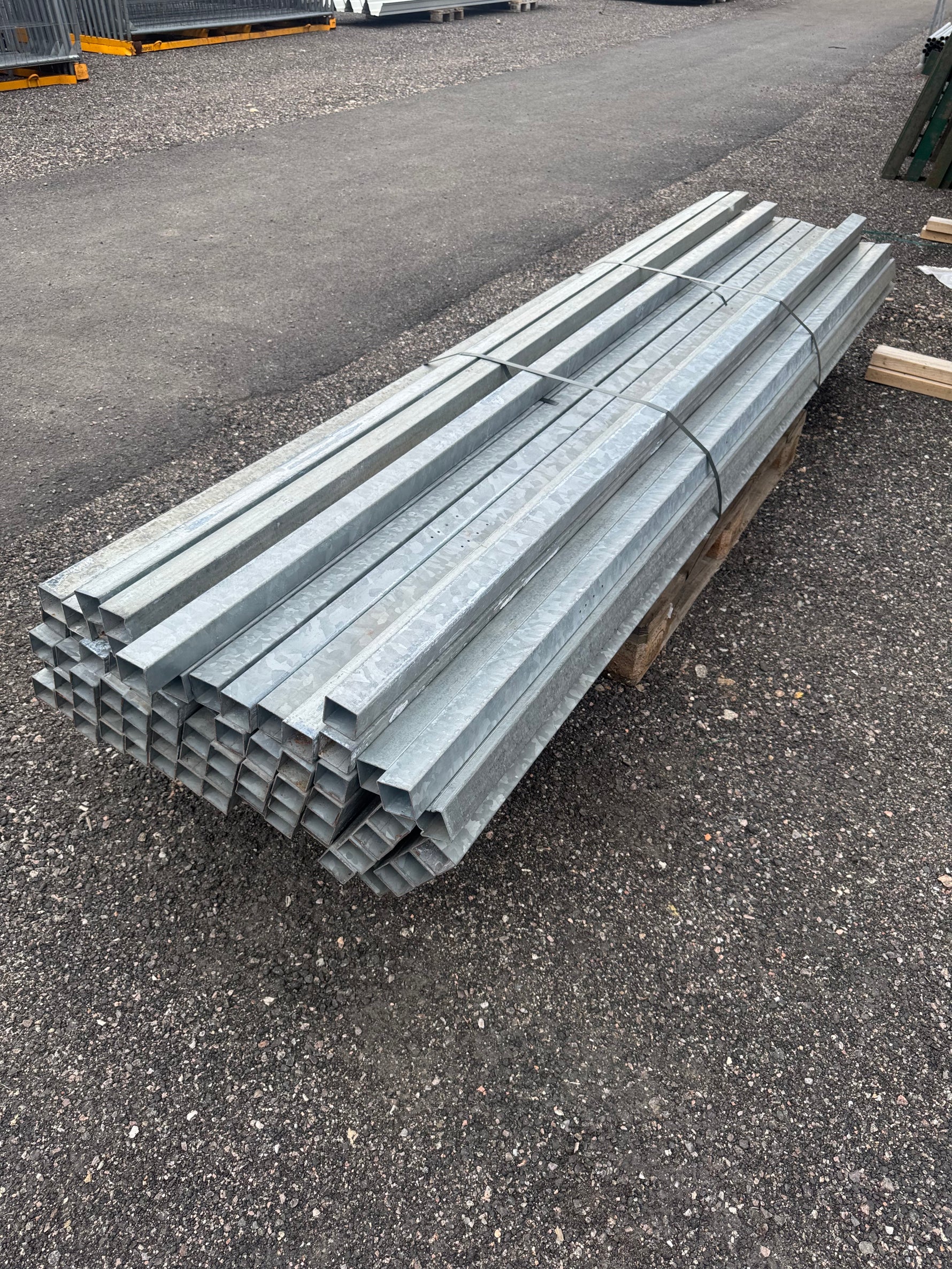 Pall Stängselstolpar – Galvad 50x50mm, 82st 2,76m