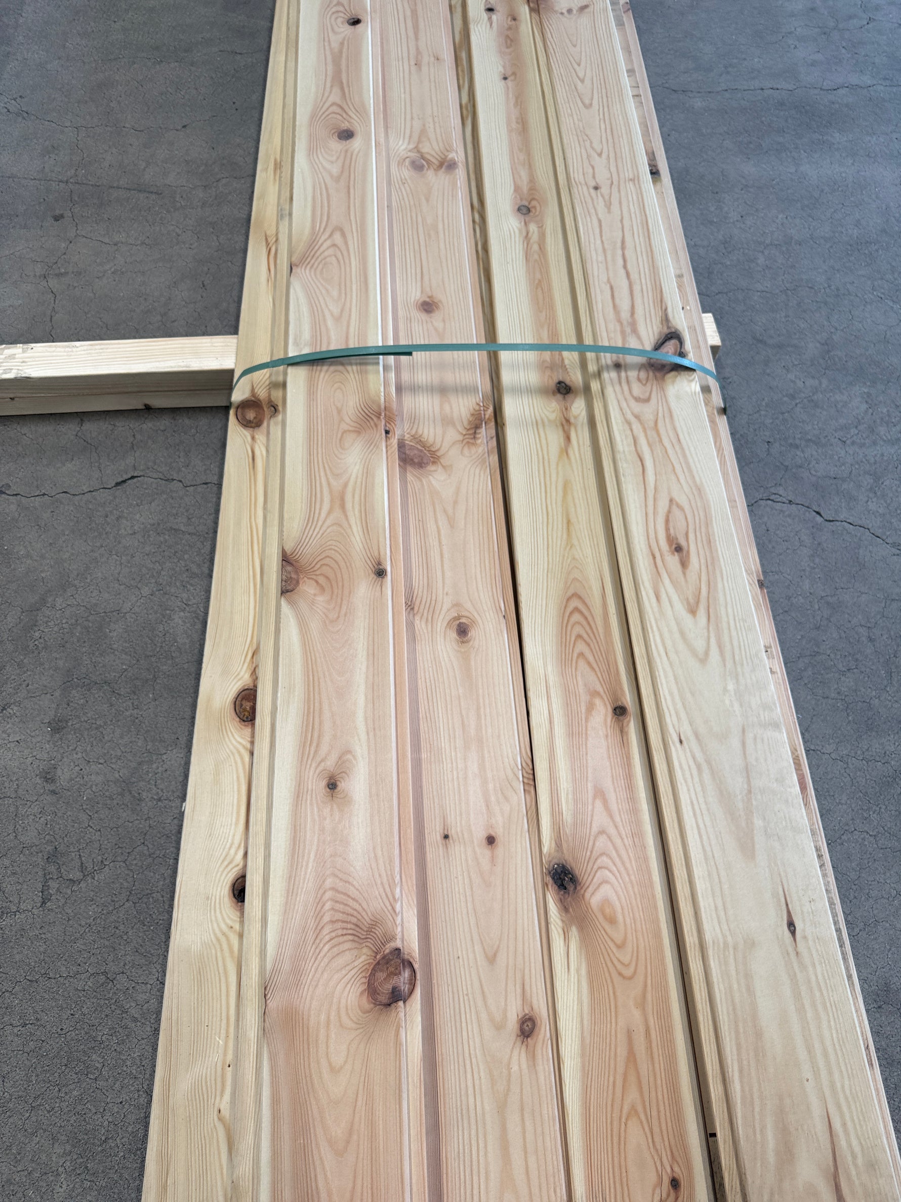 Paket Hyvlad Panel 34x145mm 4,20m – 11 st B-sortering