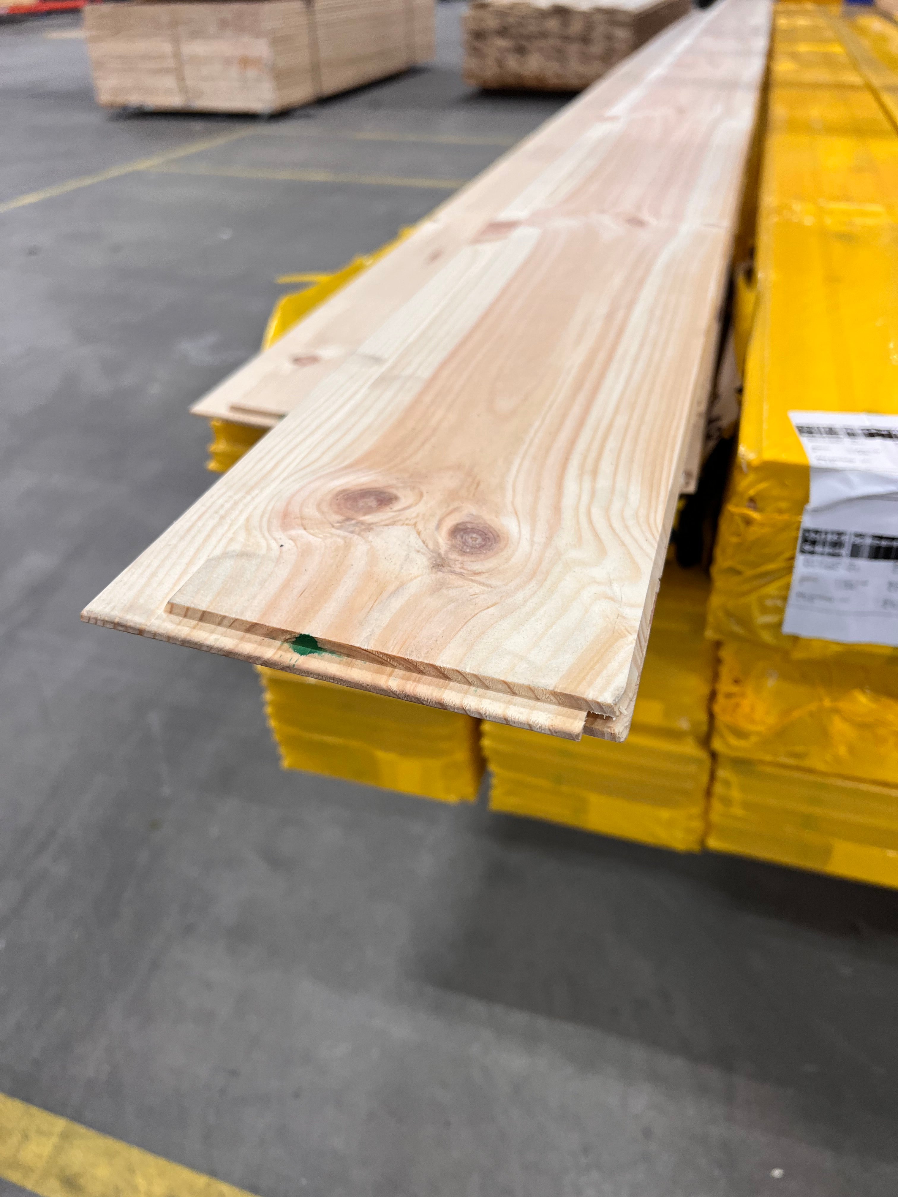 Paket Spårpanel 13x145 furu - sekunda (obehandlad) 36,1 kvm