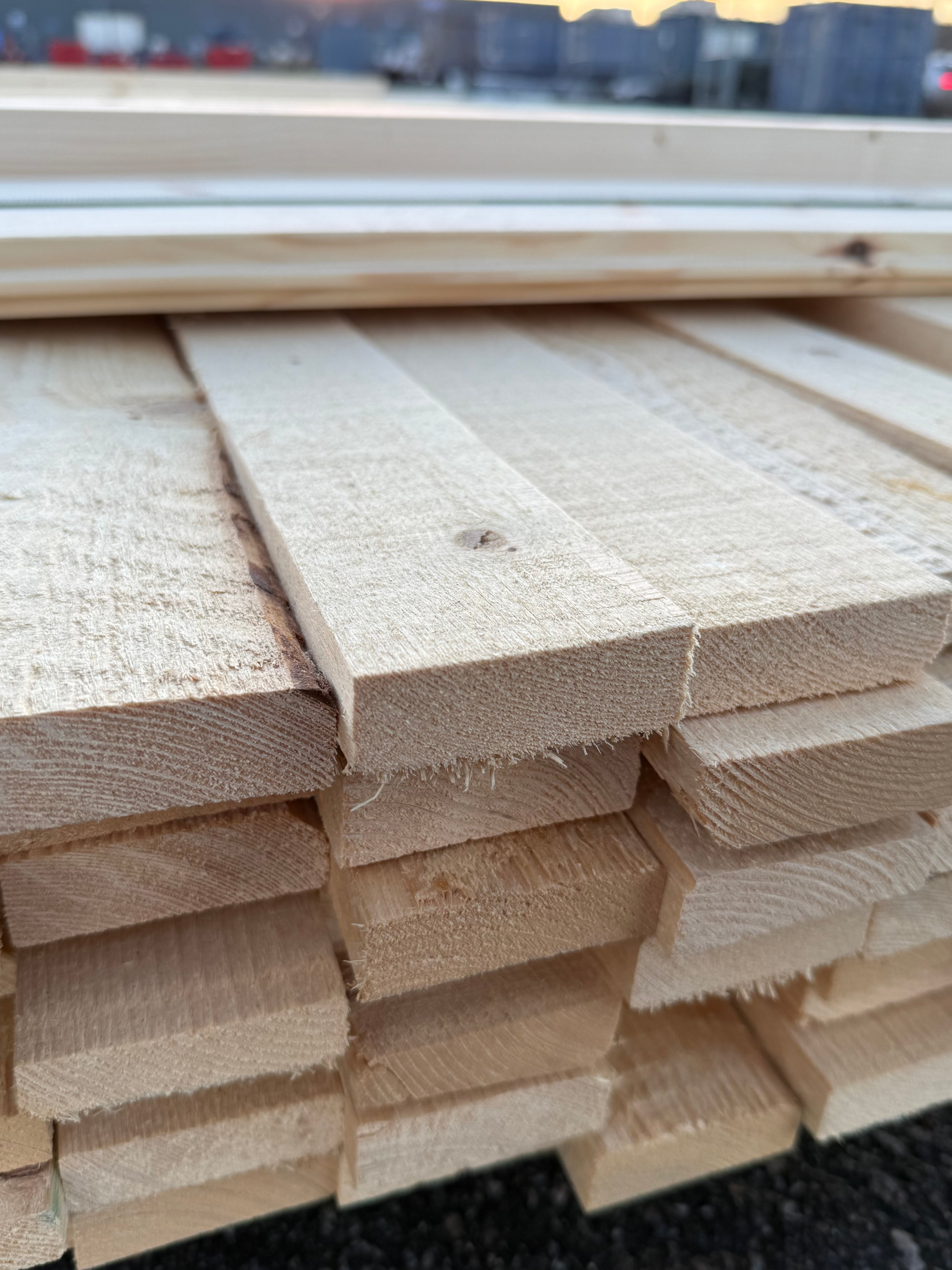 Paket Brädor 19x63mm – 110 st (4,80 m, gran, ohyvlad/råsågad)