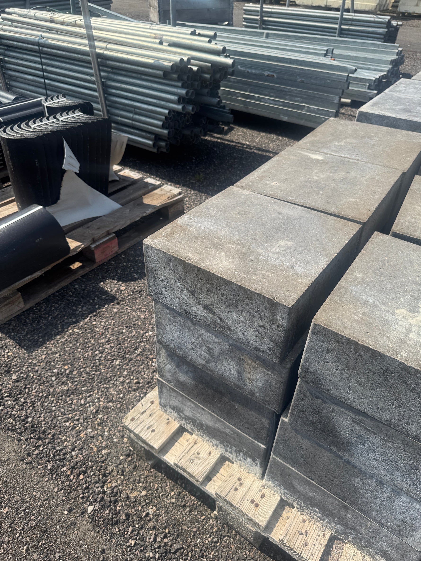 Murblock S:t Eriks Klassik Antracit 350x350x150mm