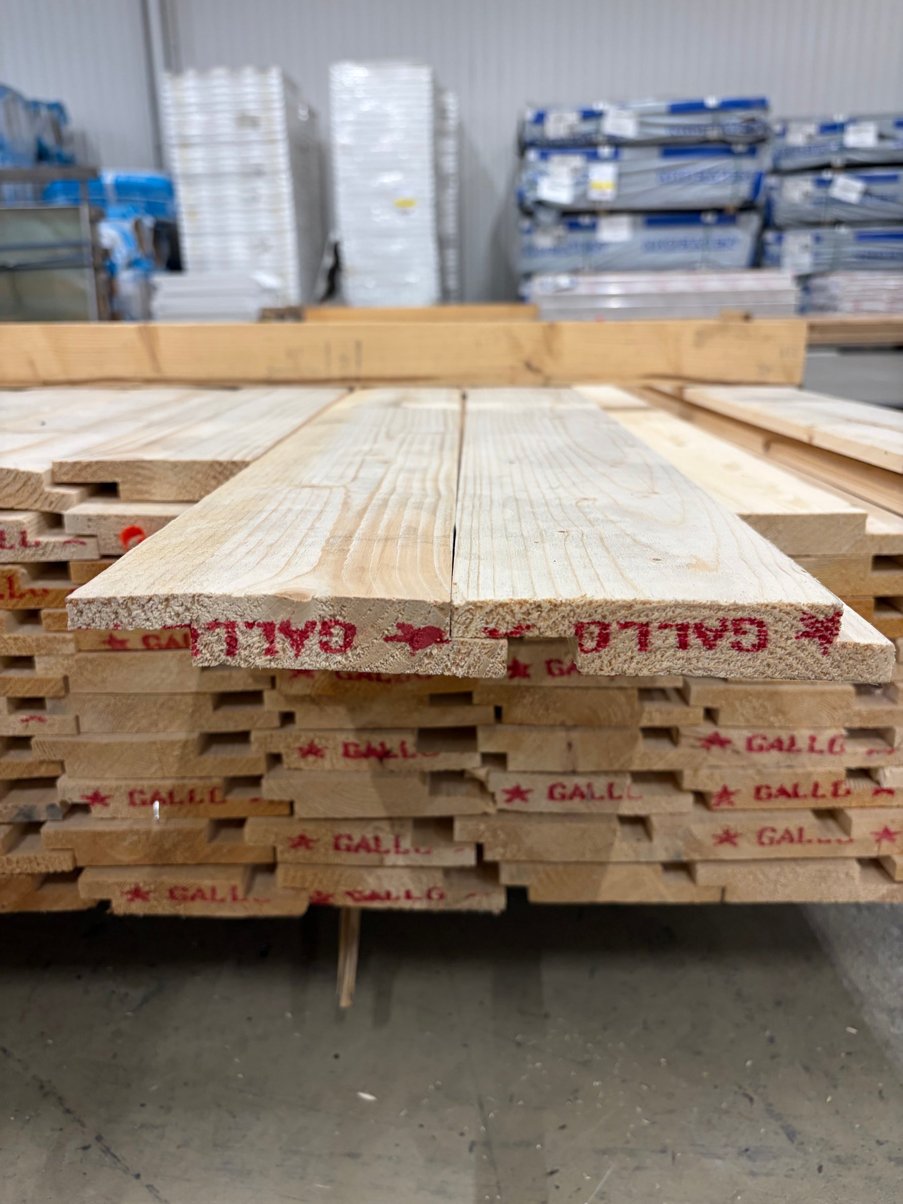FOTAD PÅ HYVLADE SIDAN ISTÄLLET FÖR FINSÅGADE SIDAN Paket spontad panel 22x120 4,20 m 89 st - Spirec
