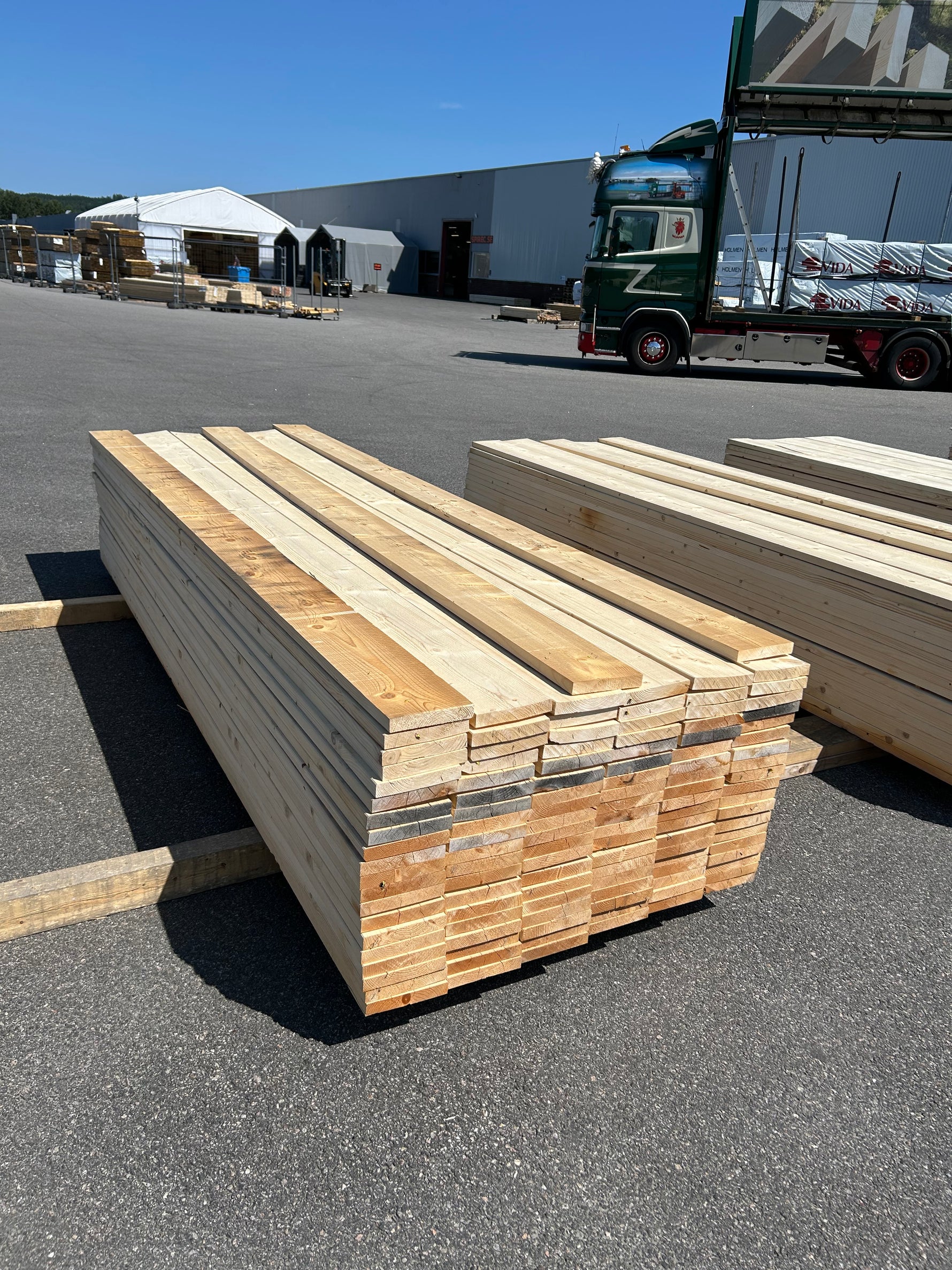 Paket Finsågade Brädor 28x170mm 3.30m 117st Obehandlade