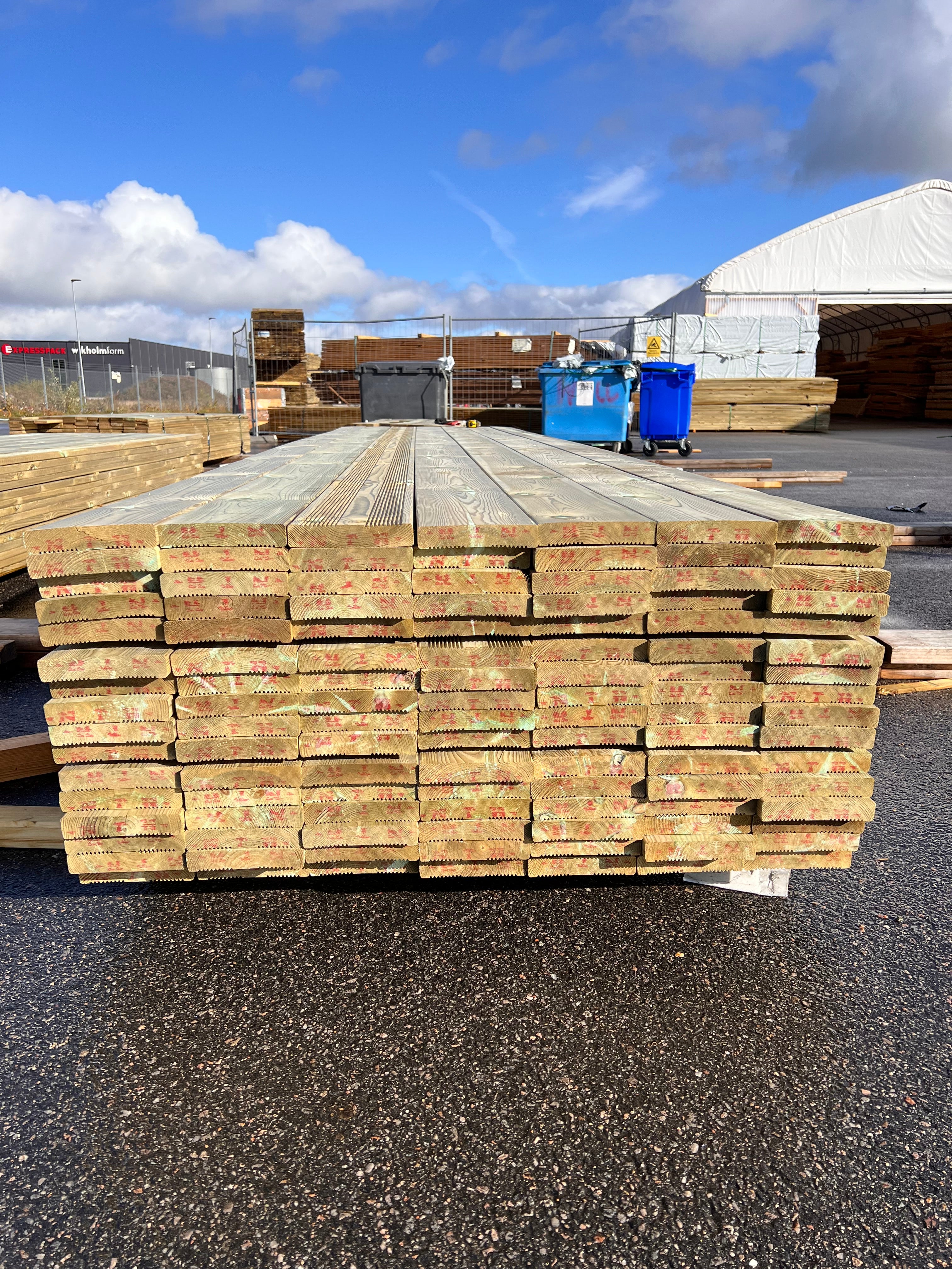 Paket tryckimpregnerad trall 27x145 Rillad 112 st 4.80m (B-sortering)