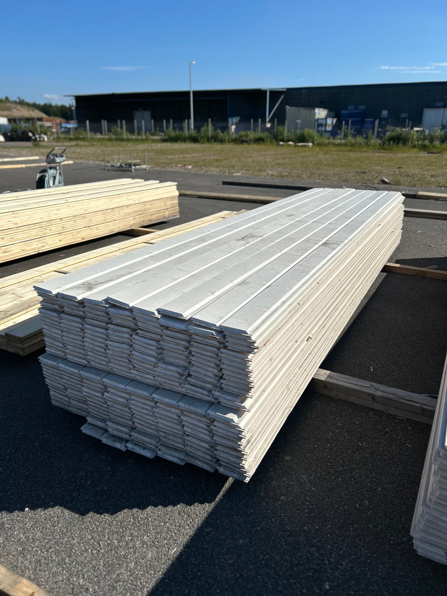 Paket Ytterpanel Dubbelfasspont 22x145mm, 208st 4.80m Grundmålad