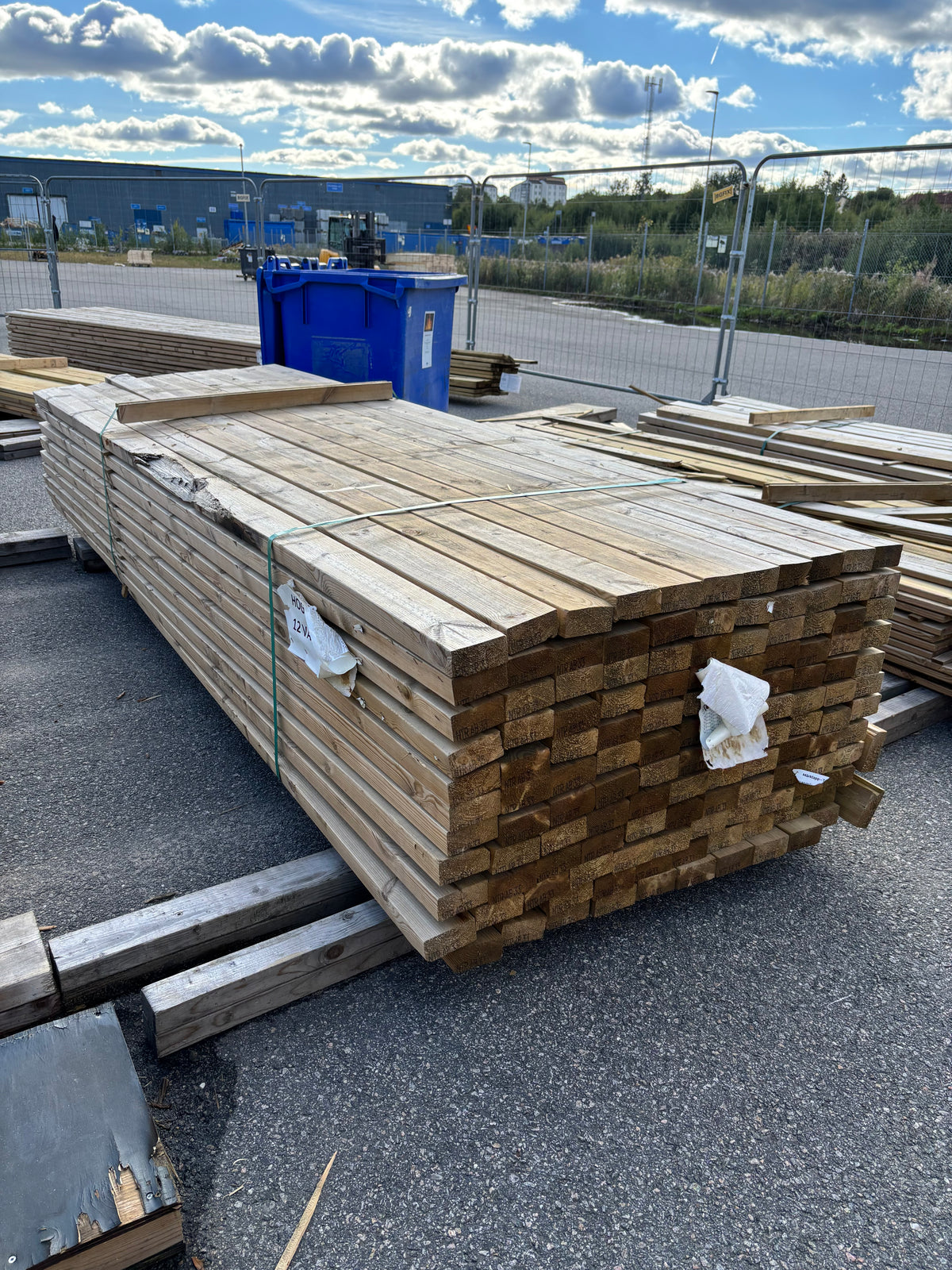 Paket Tryckimpregnerade Reglar 45x95mm 3,30m NTR AB C24 132st