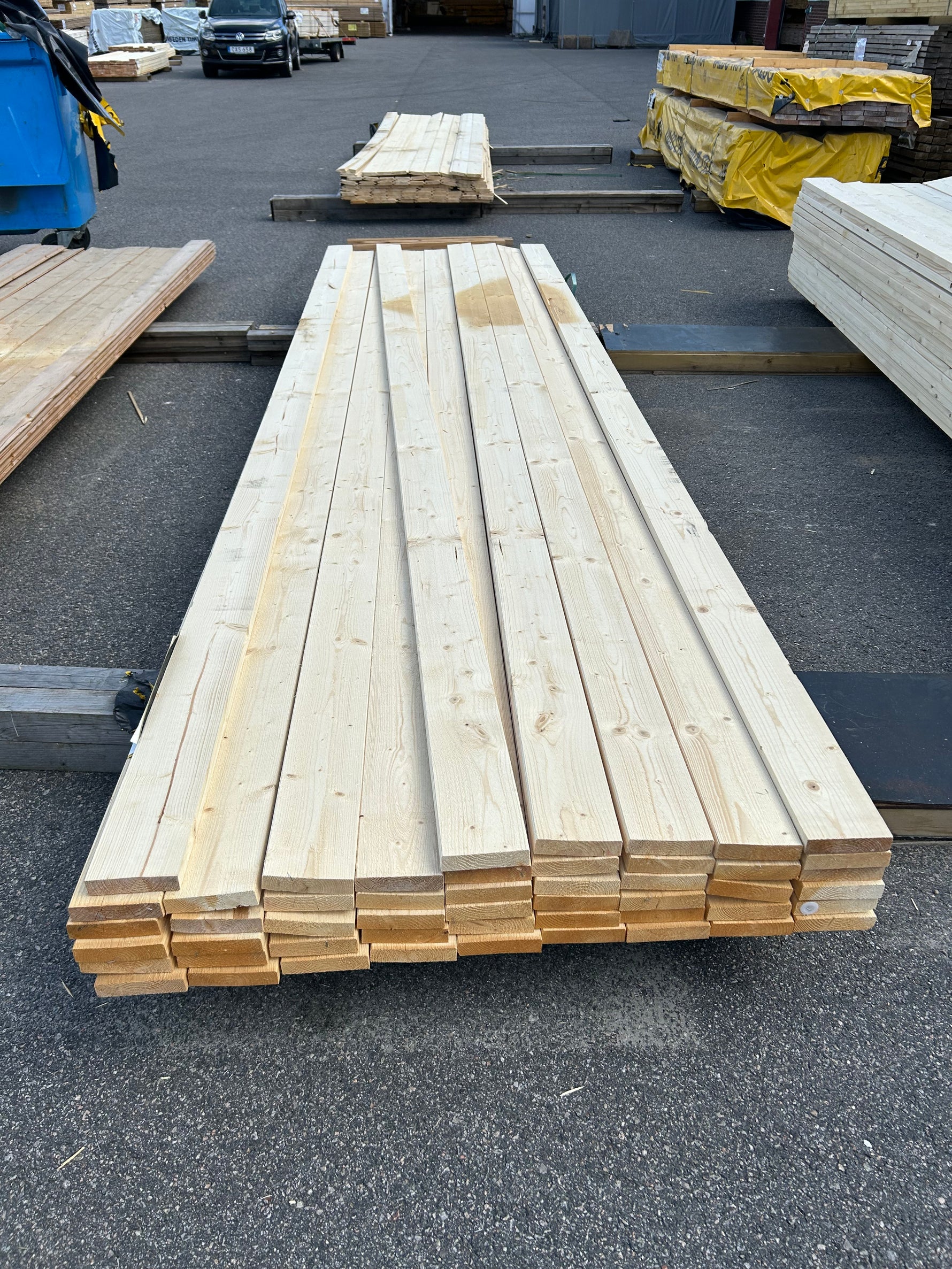 Paket Finsågade Brädor 28x120mm 4,20m 50st Obehandlade