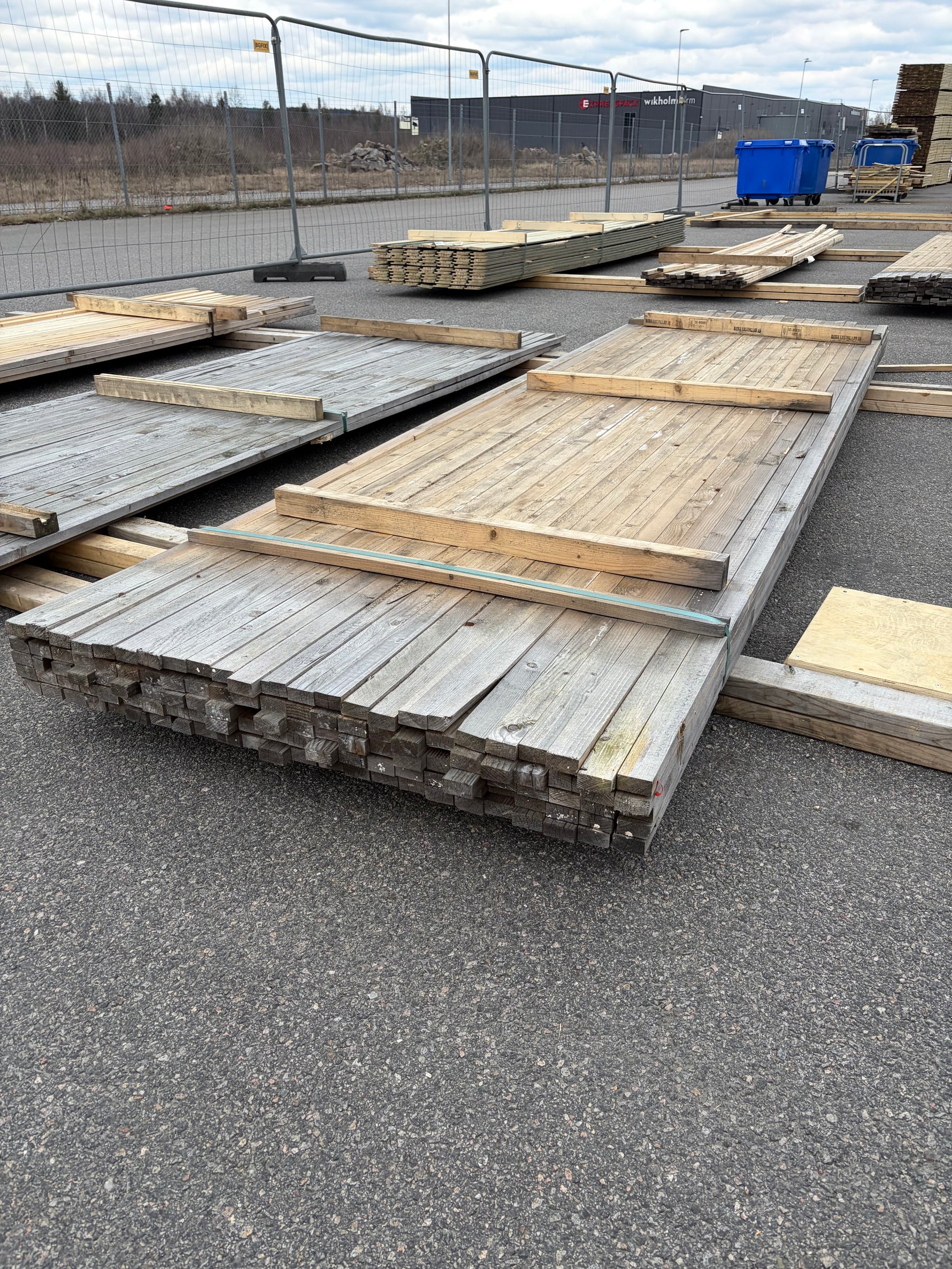 Paket Läkt 25x48mm, 120 st 4,2 m (väderbitet) - Spirec