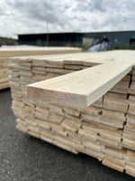 Parti Finsågade Brädor 22x120 mm – 3.60–4.80 m (Andra sortering)