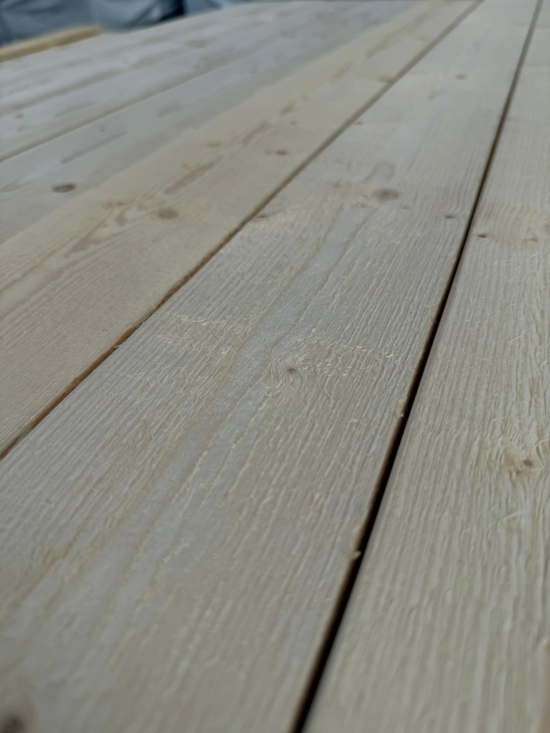 Paket Finsågade Brädor 22x95 mm – 3,60m 275st (Obehandlade)