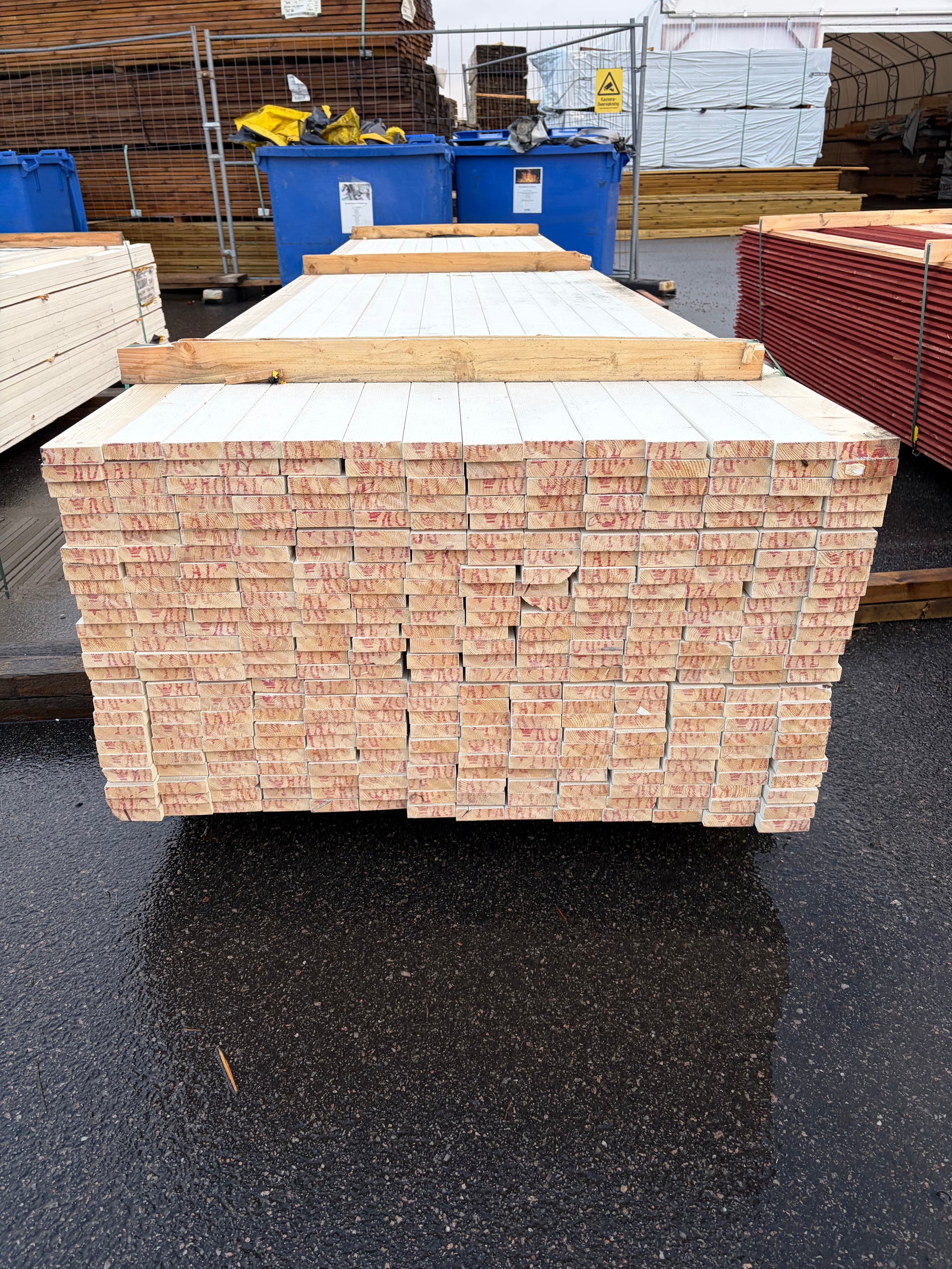 Paket Råplan Klyvsida Mellanstruken 22x70mm, 350st 4.80m - Spirec