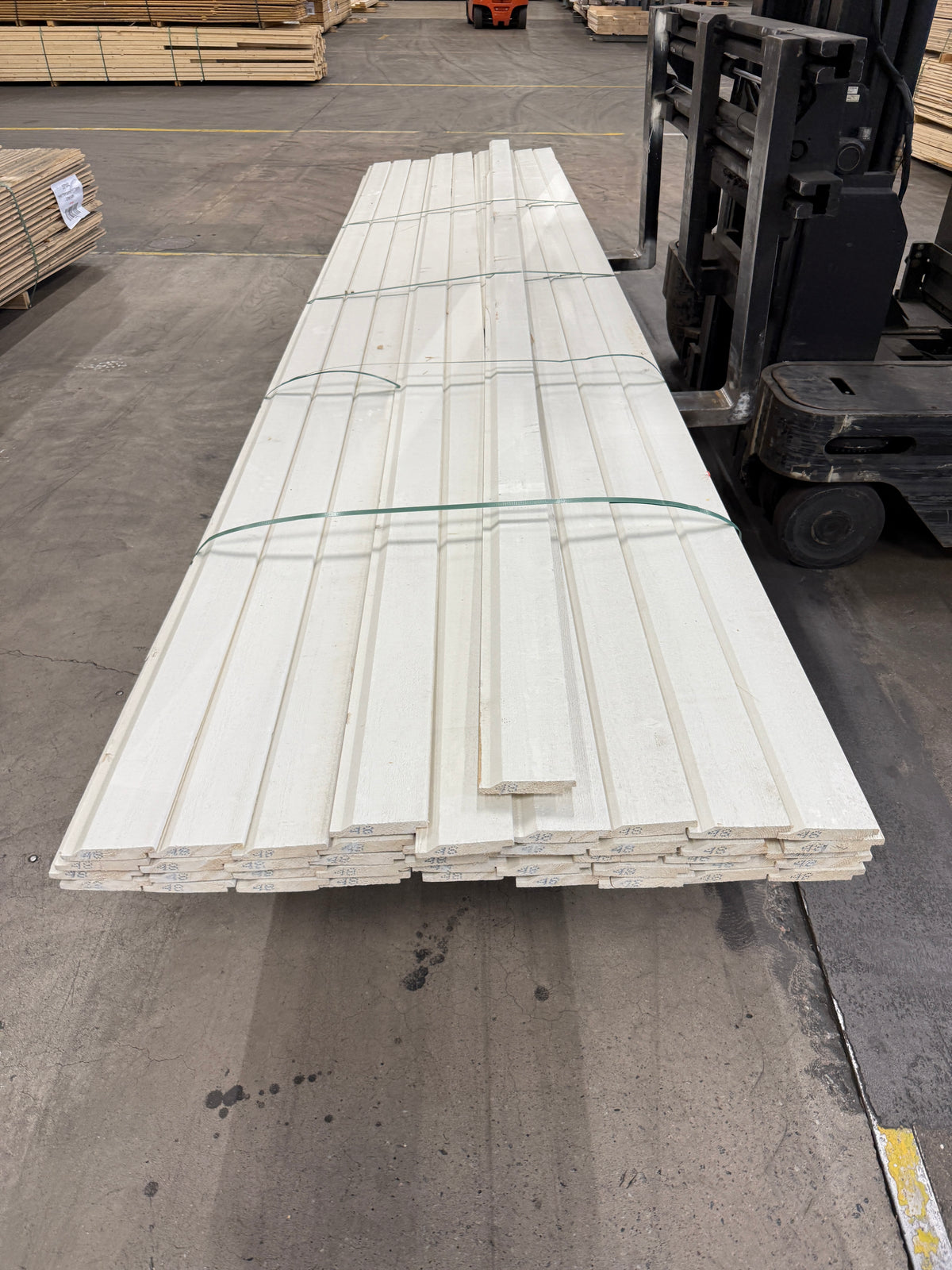Paket Ytterpanel Enkelfasspont 22×120 mm – 4,80 m – 43st Grundmålad
