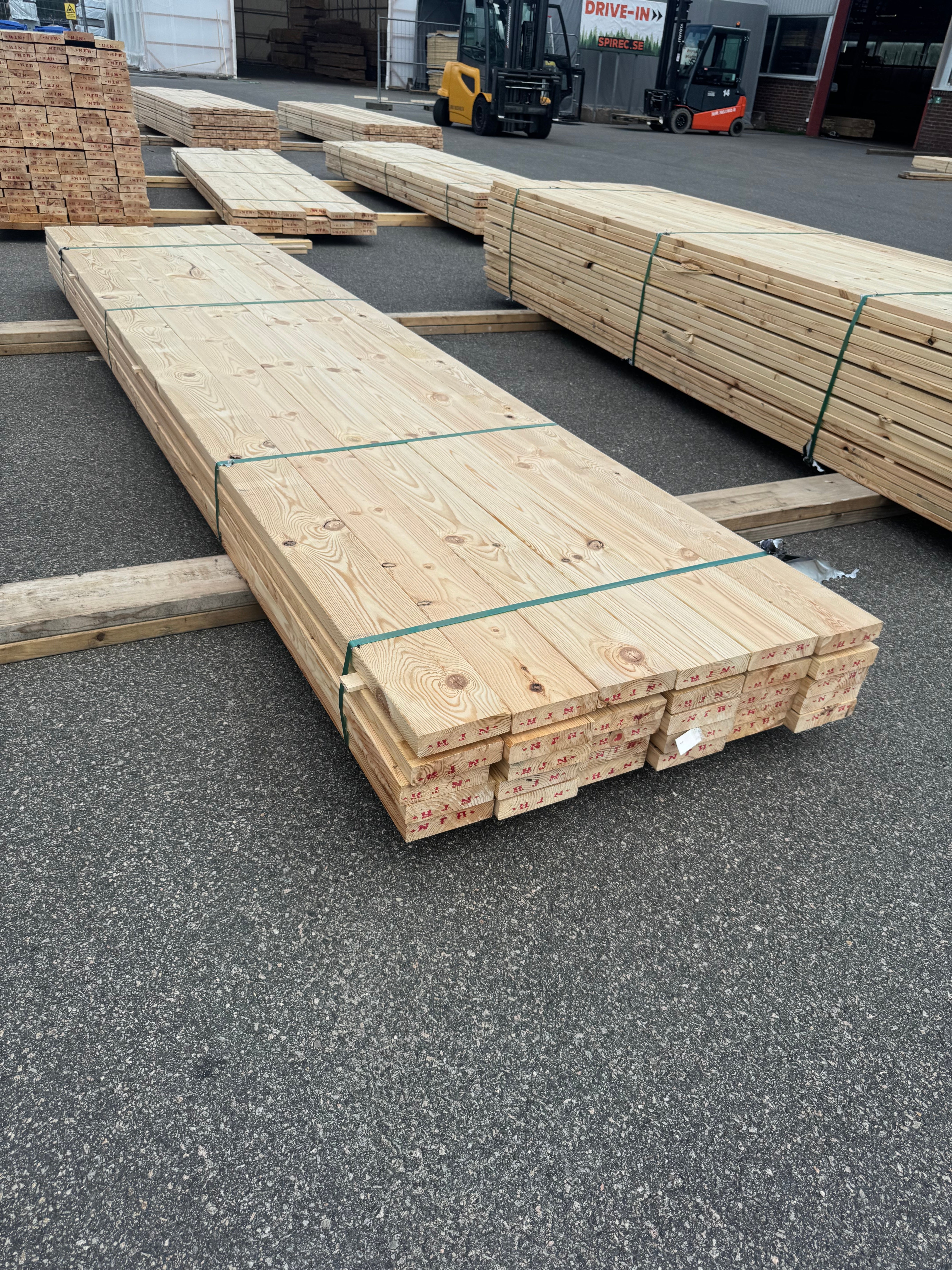 Paket Reglar 45x170 – 30 st (4,50 m, furu)