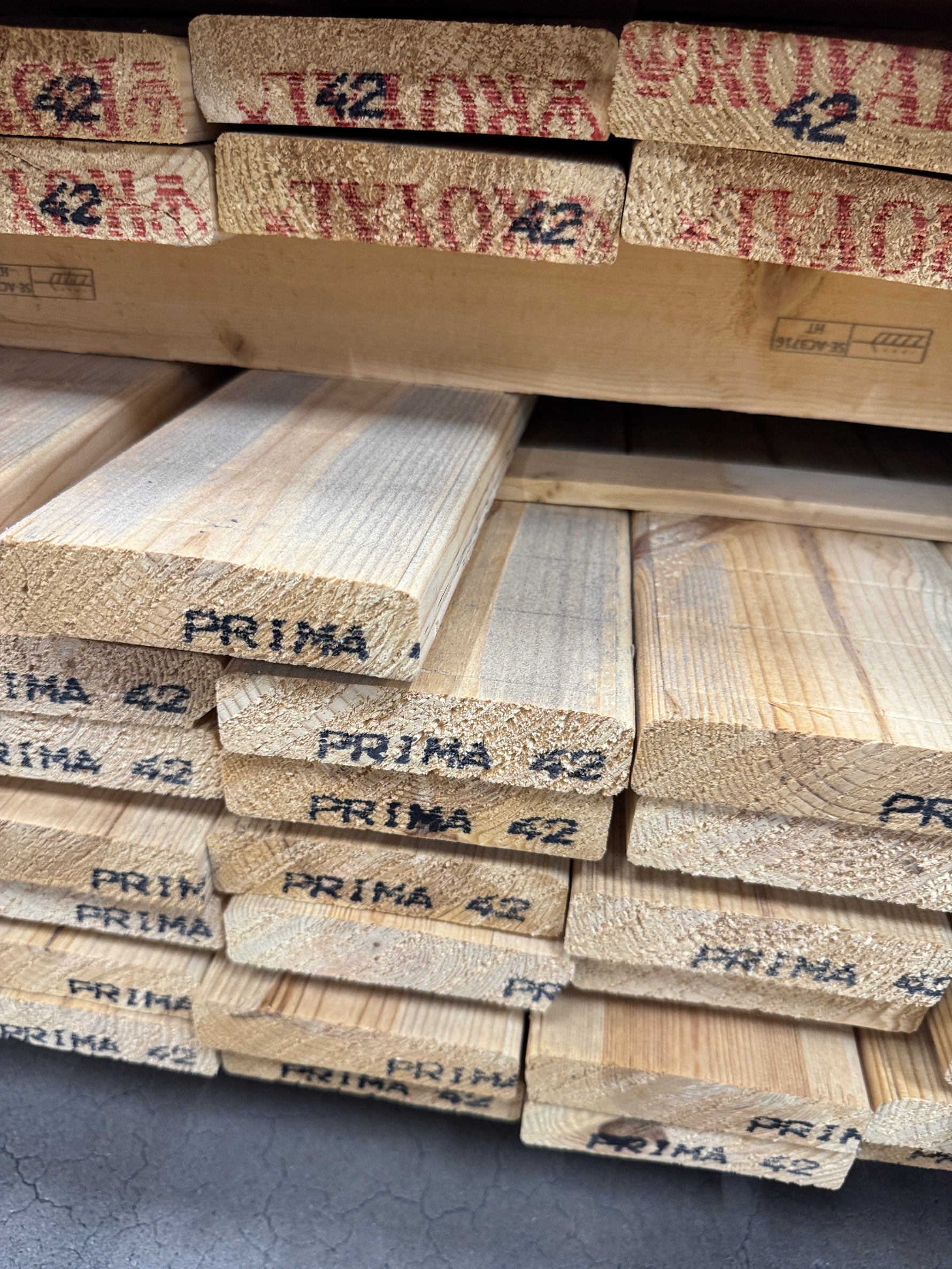 3 paket Trall 28x120mm 4,20m – 200 st Felhyvlad