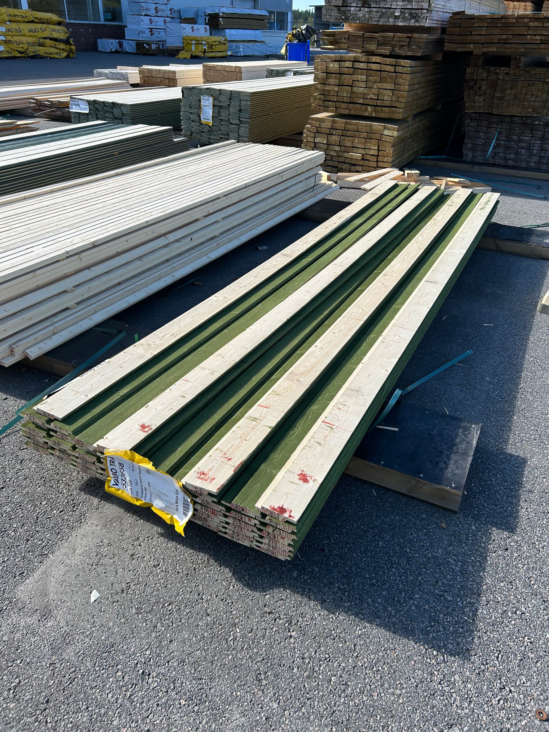 Paket Falsad Spårpanel 22x120mm 3,90m 56st (Grön Slamfärg)