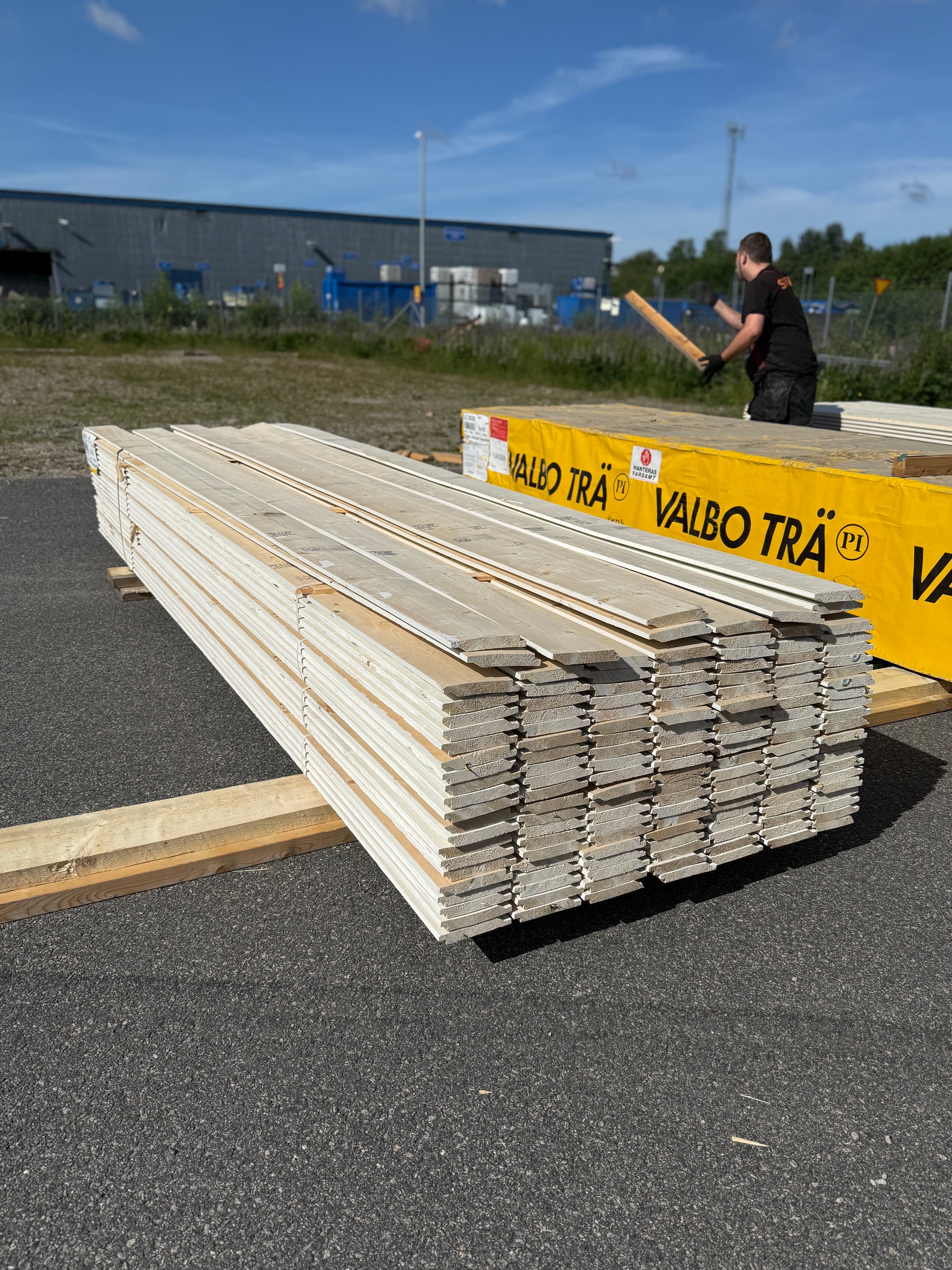 Paket Ytterpanel Enkelfas Halvspont 22x145mm, 149st 3.60m Mellanstruken