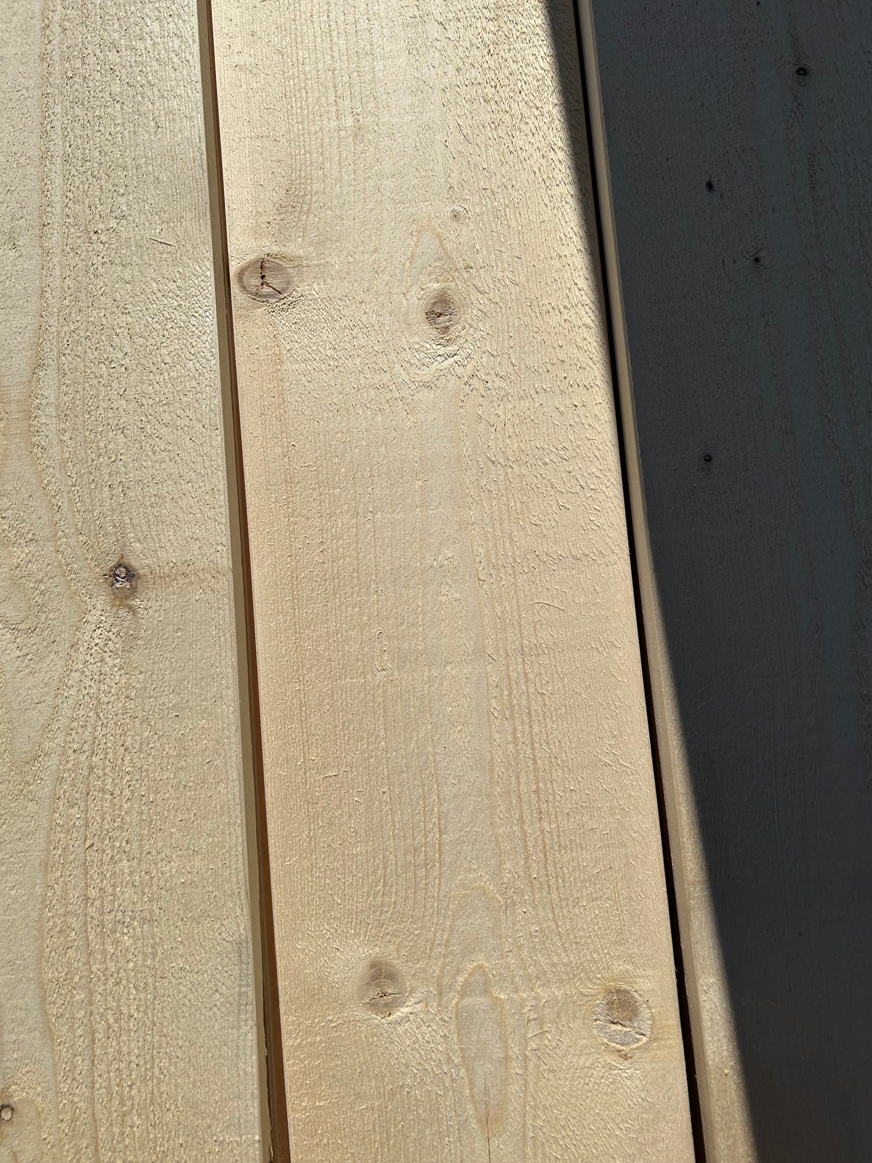 Paket Finsågade Brädor 22x220mm 3,60m 50st