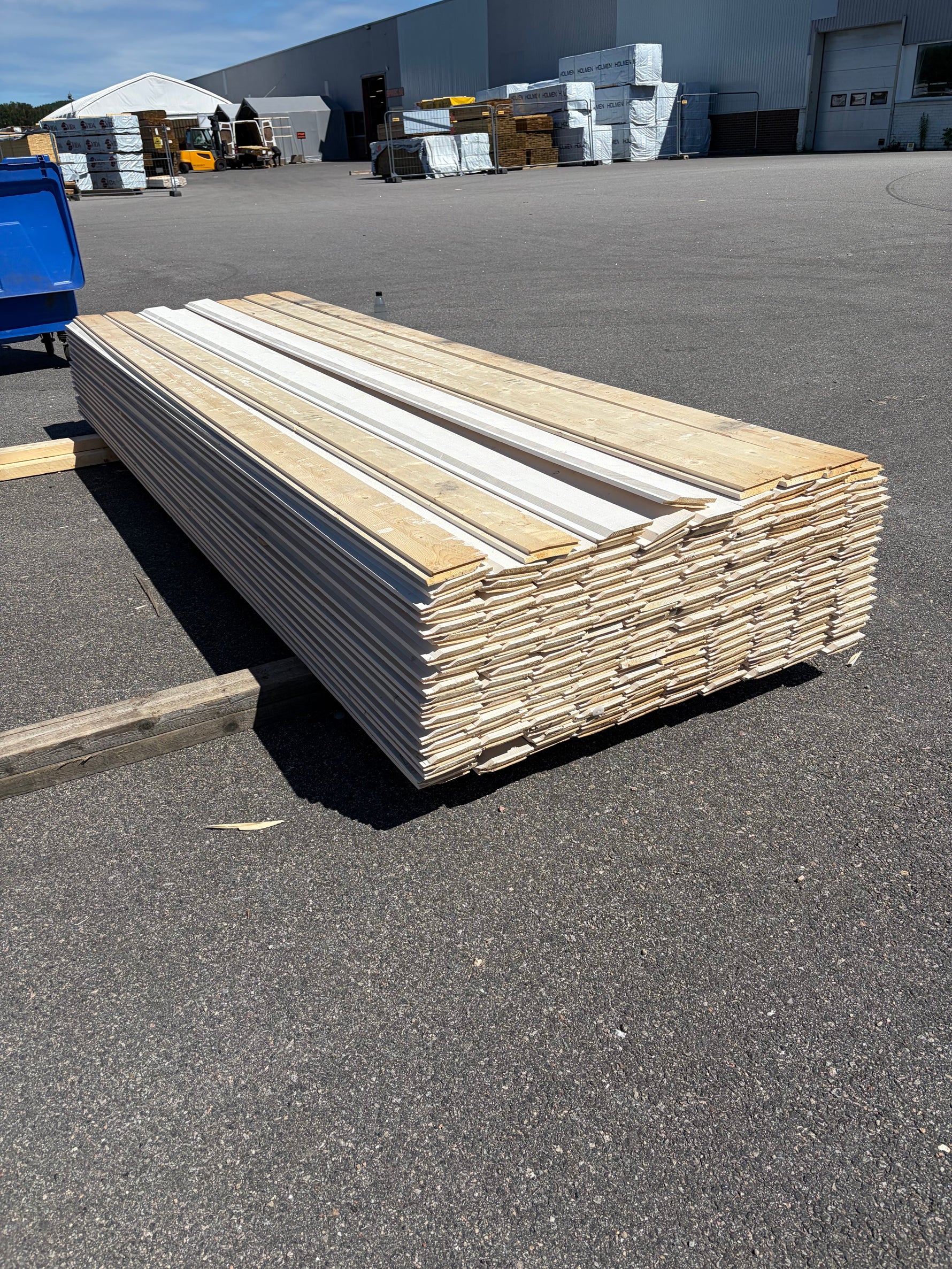 Paket Ytterpanel Enkelfas Fals Ändspont 22x120mm, 185st 3.60m