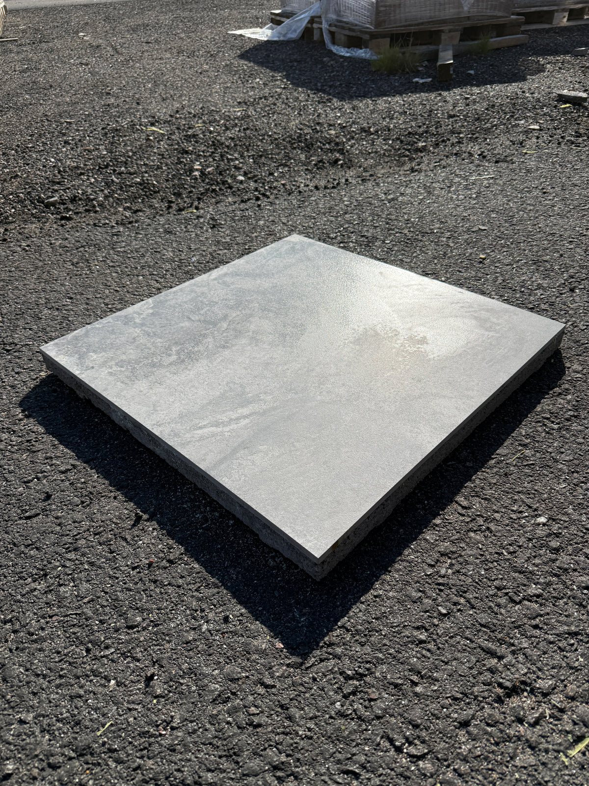 Pall GeoCeramica Marmorsten Grå 600×600×40 mm – 28 st, 10,08 m²