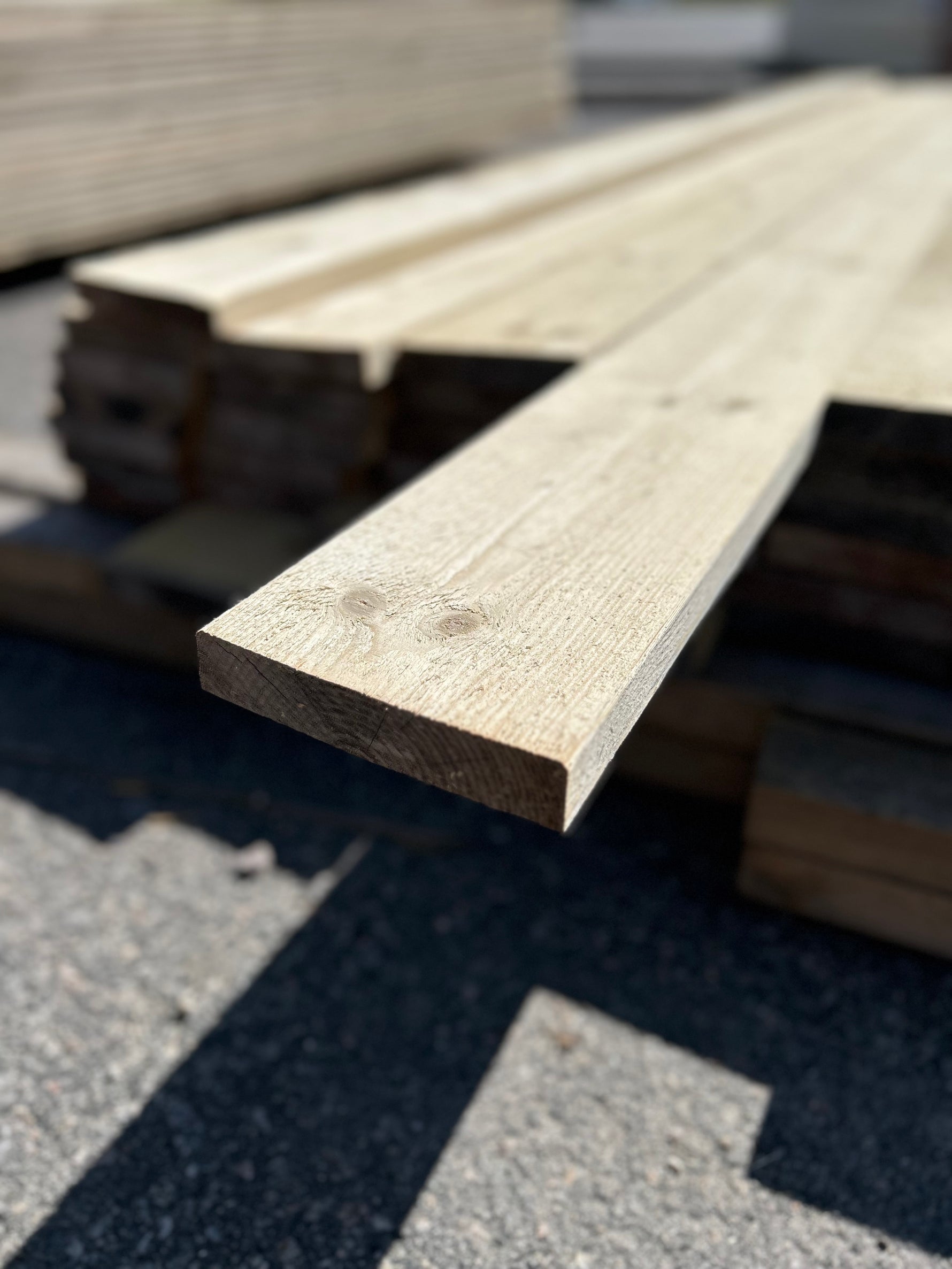 Paket Finsågade Brädor 22x145mm 2.70m 45st Väderbitet