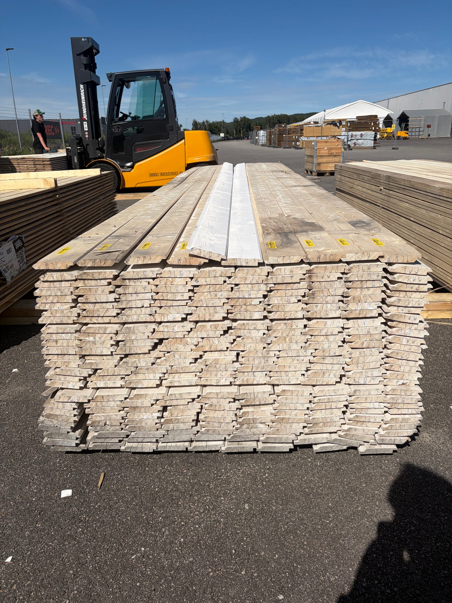 Paket Ytterpanel Dubbelfas Fals 22x120mm, 260st 4.80m Mellanstruken