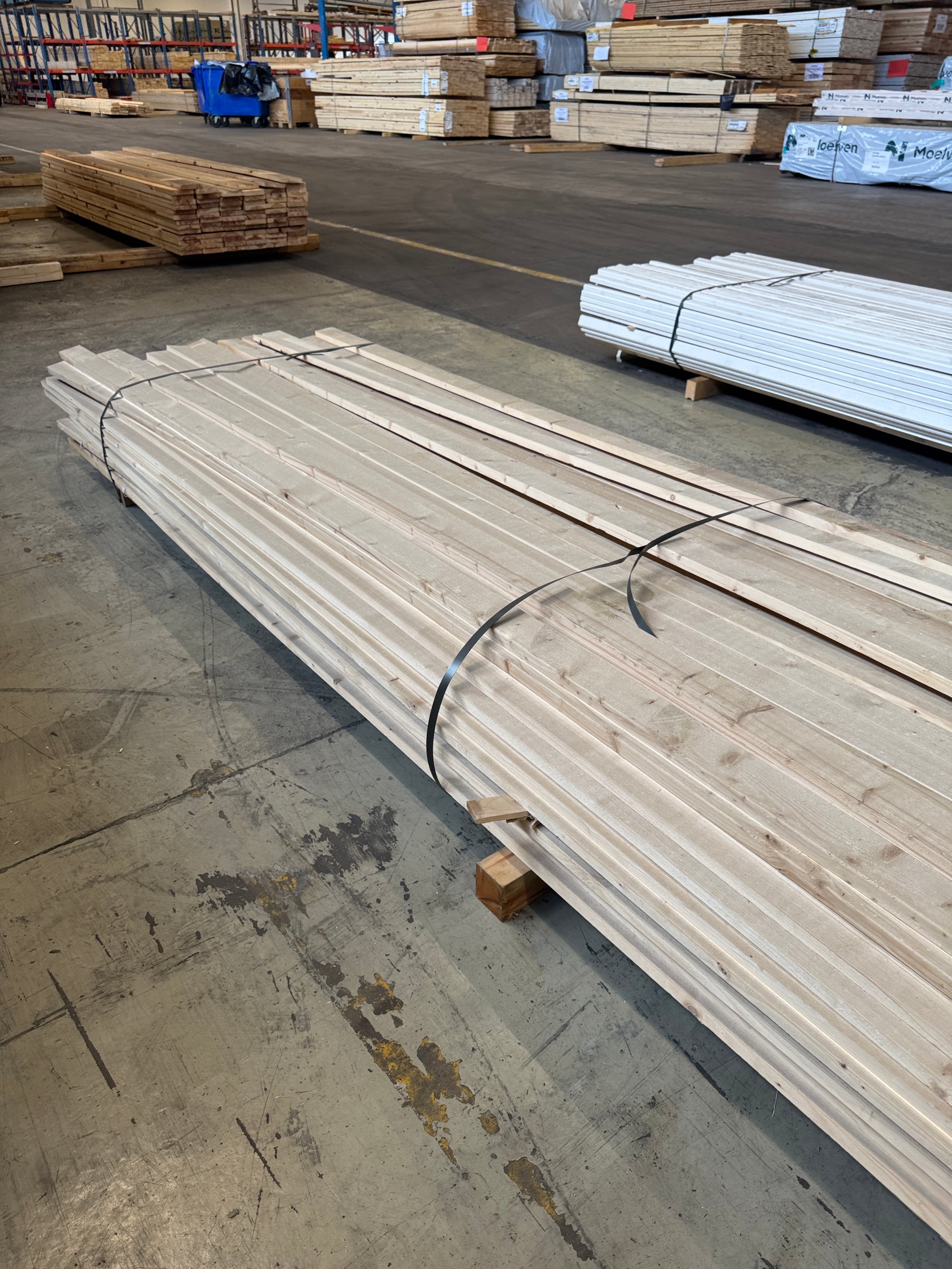 Paket Finsågad Panel 22x70mm – ca 130 st B-sortering