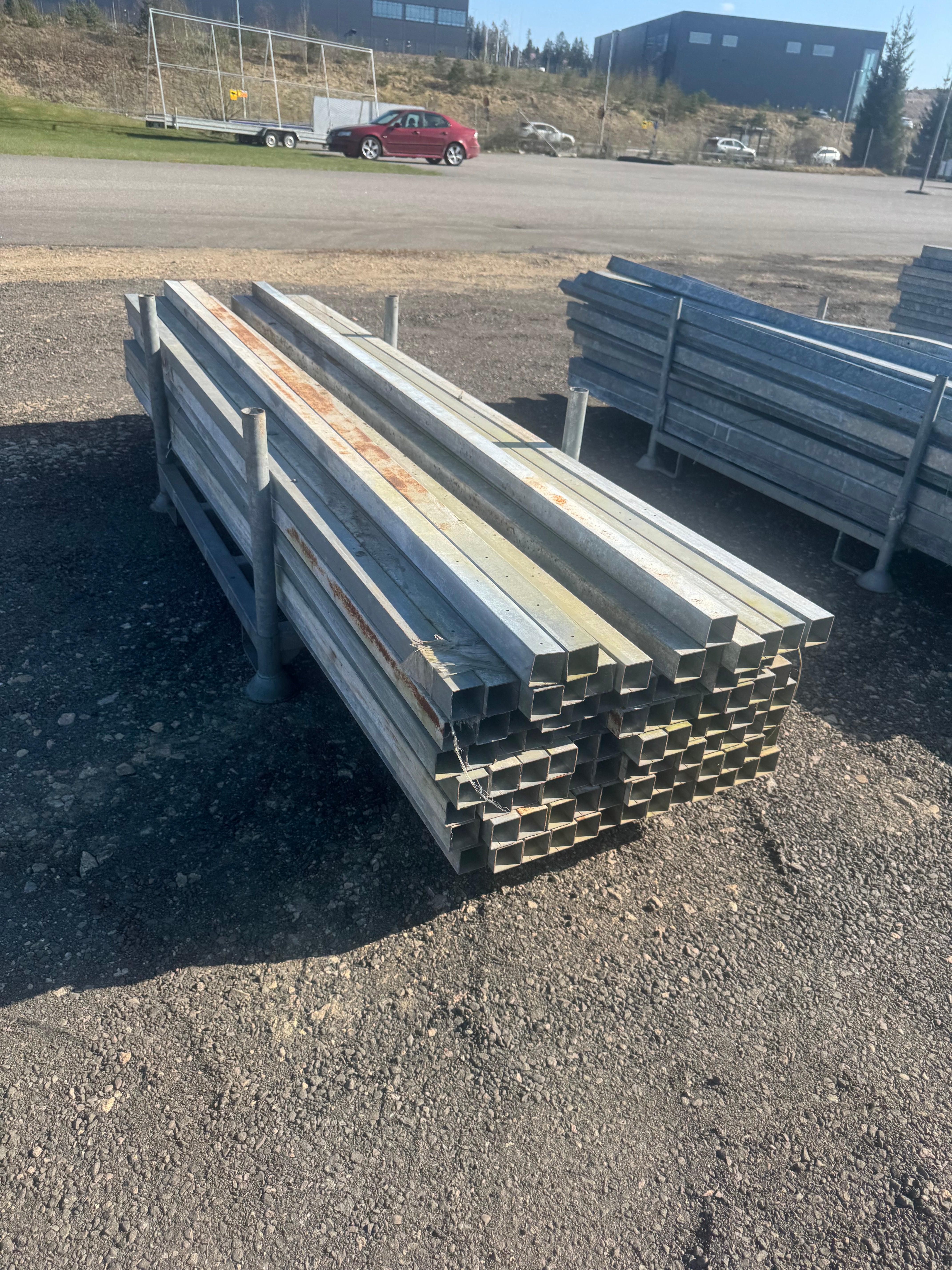 Staketstolpar 50x50mm rostiga 93st